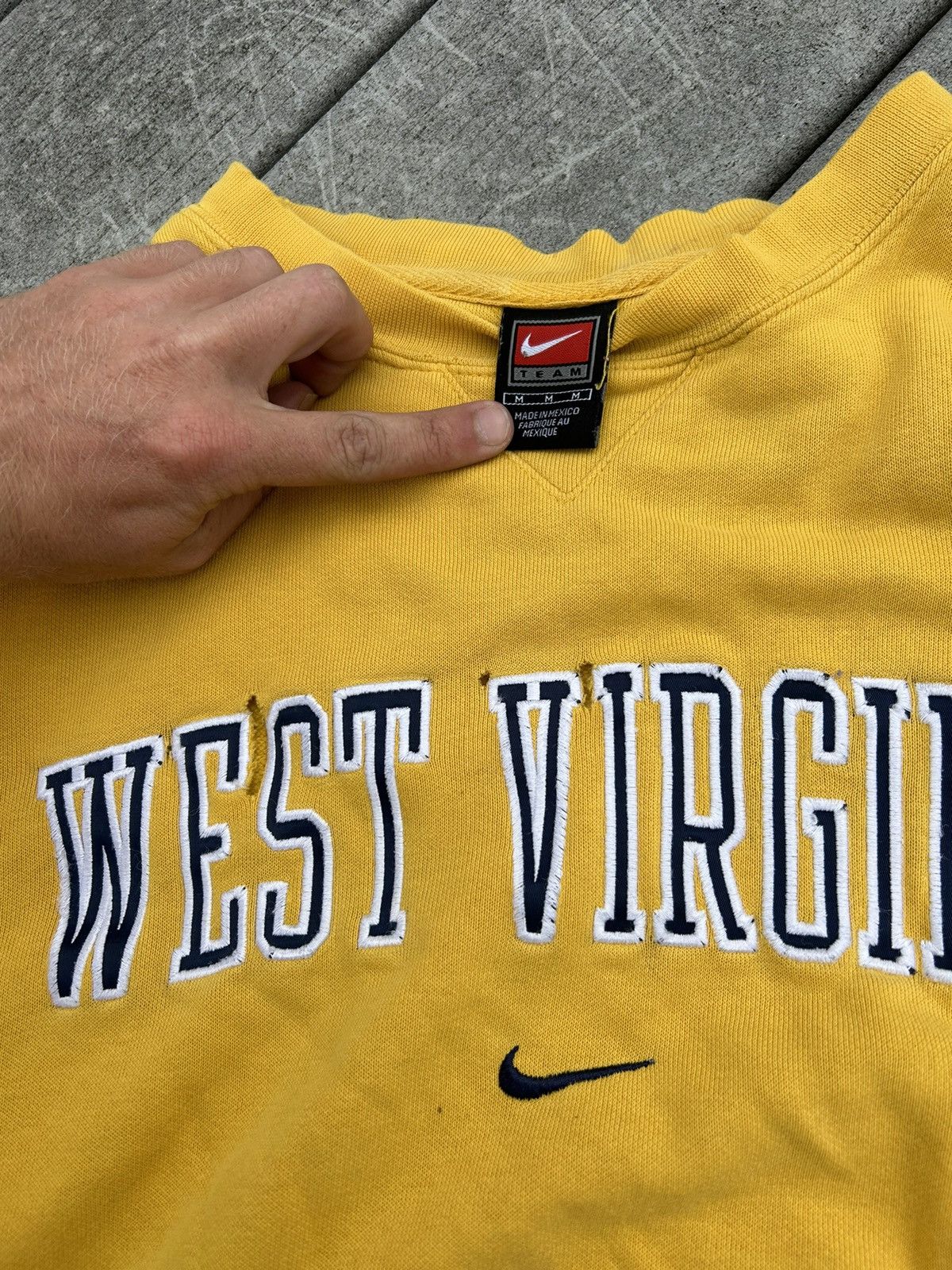 Nike × Vintage Y2K Nike Center Swoosh WVU sweatshirt Size US M / EU 48-50 / 2 - 2 Thumbnail