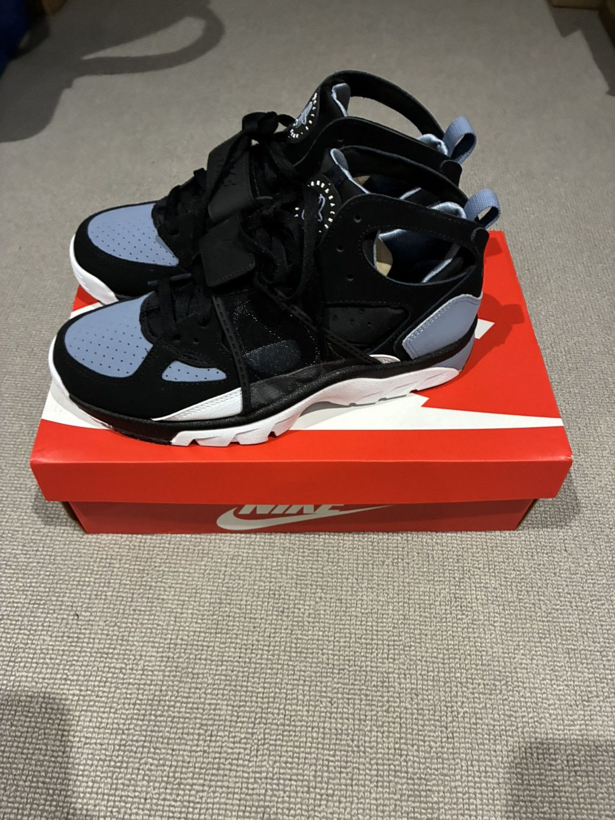 Nike Nike Air Trainer Huarache OG Black Cool Blue Men 8.5uk Size US 8.5 / EU 41-42 - 4 Thumbnail