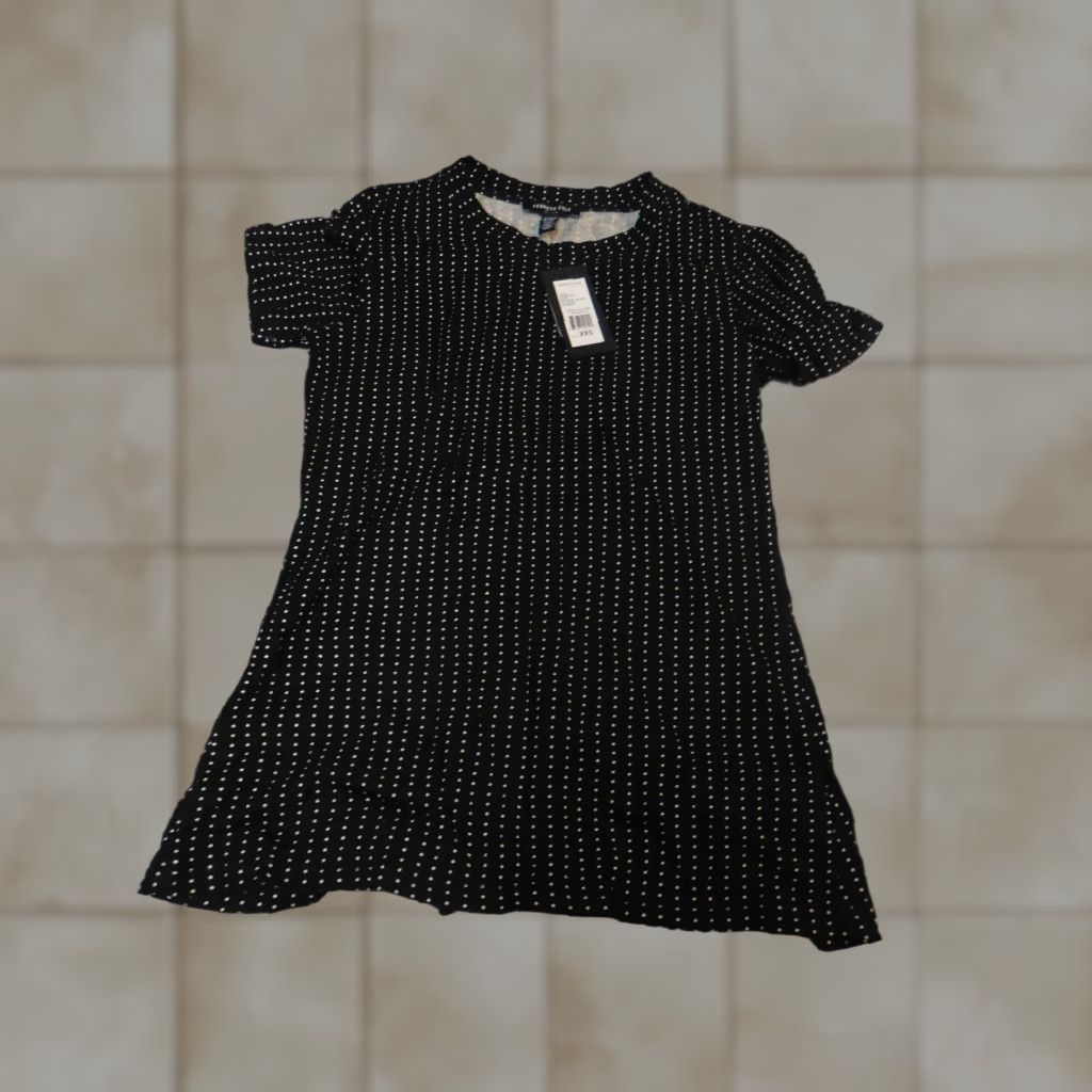 Kenneth Cole Kenneth Cole Blouse Womens 2XS Black Polka Dot Short Sleeve Crew Neck Pullover Casual Polyester Rayon Button Regular Size XXS / US 00 / IT 34 - 1 Thumbnail