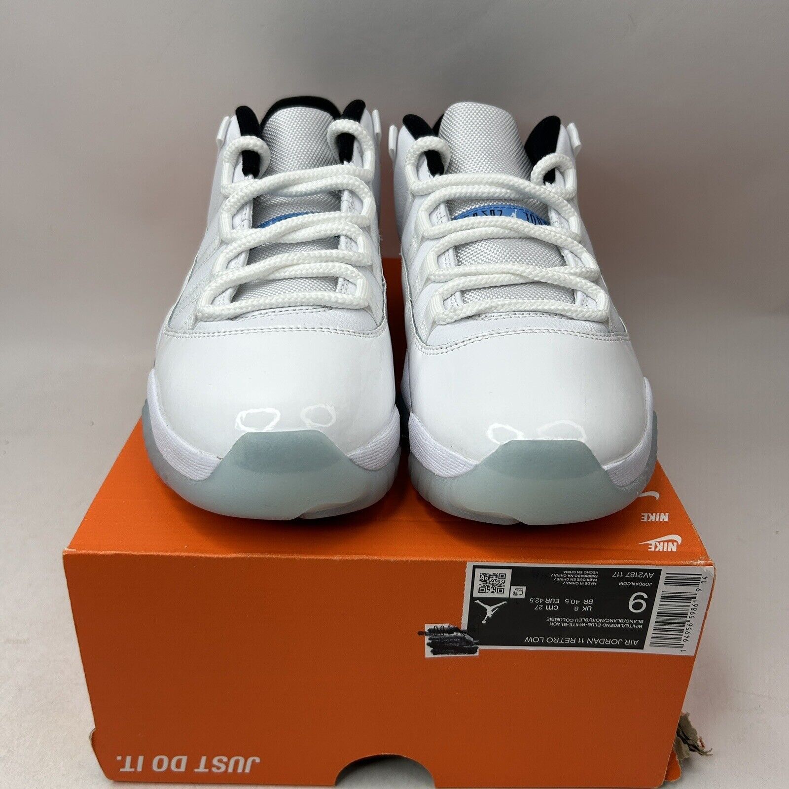 Nike Nike Air Jordan 11 Retro Low “Legend Blue” 2024 Size US 9 / EU 42 - 2 Thumbnail