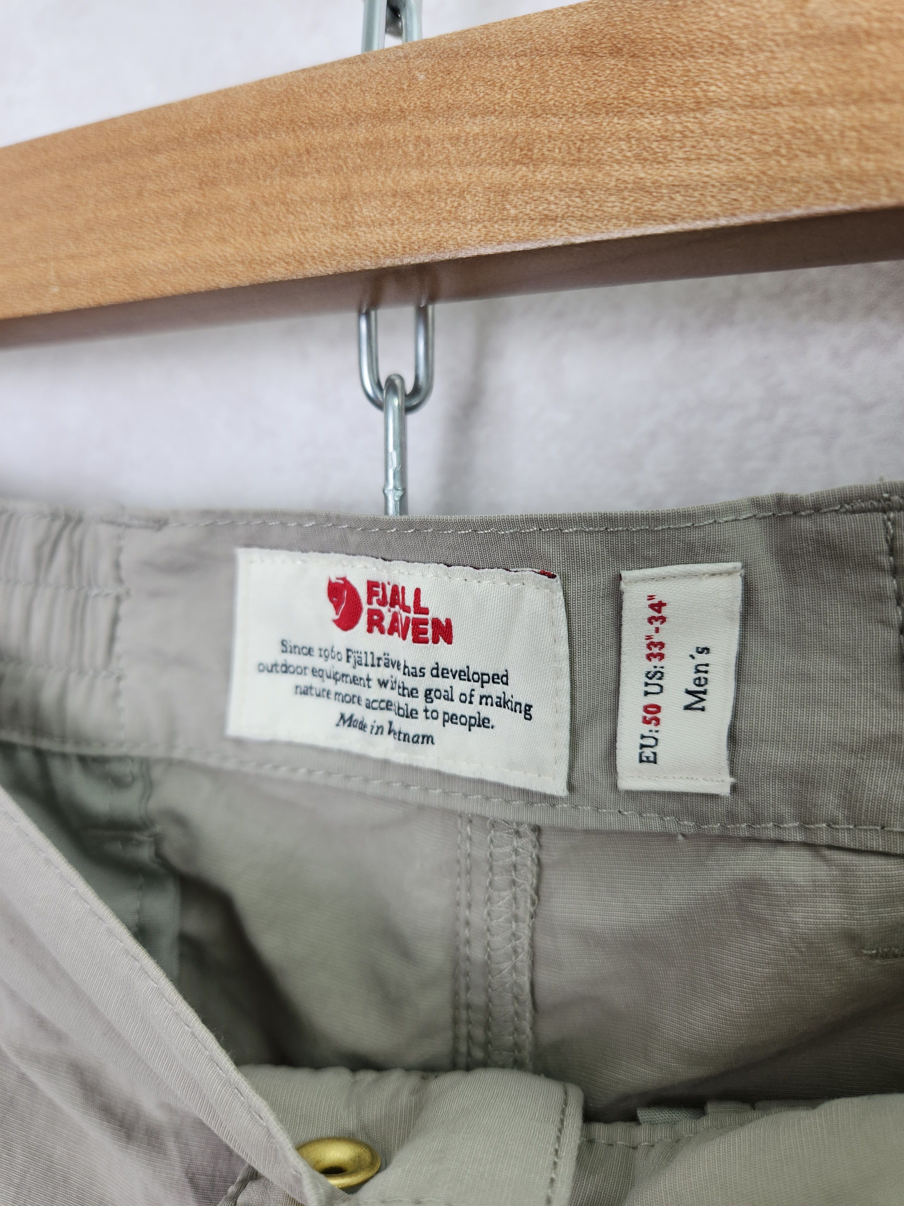 Fjallraven Fjallravenn Sambava MT shorts Regular fit Mid waist size L Size US 34 / EU 50 - 6 Thumbnail