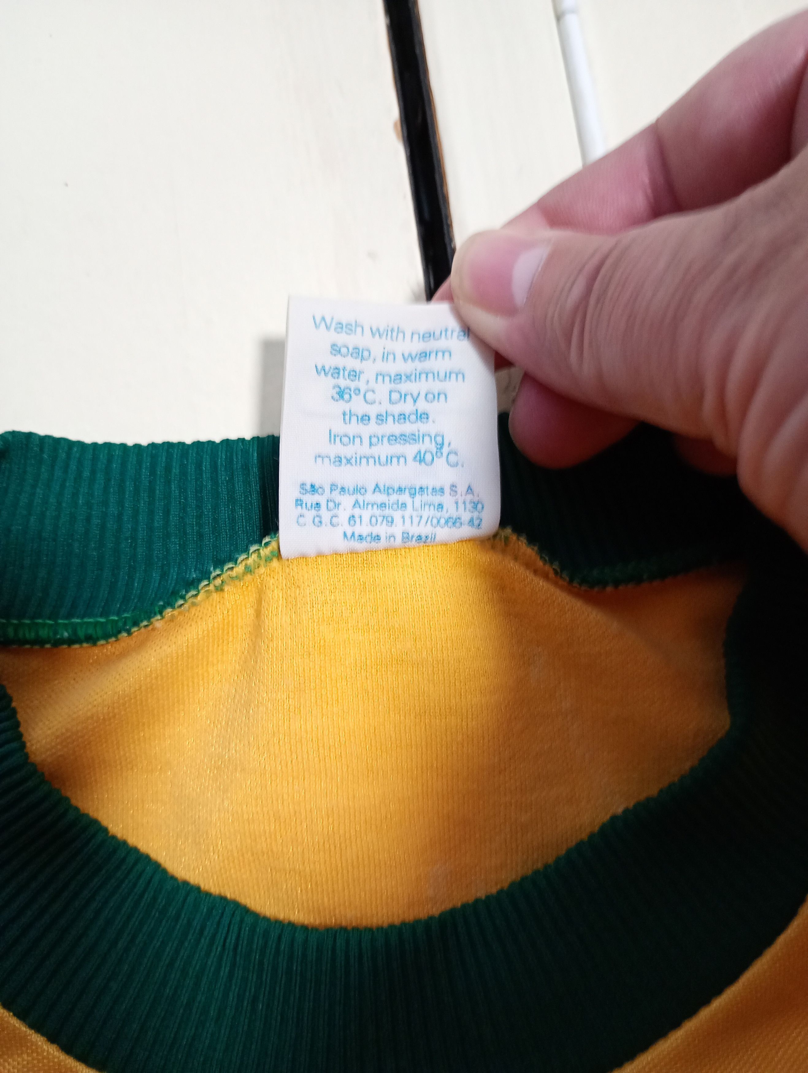 Vintage Aqatas Brazil Home Jersey World Cup 1982 Size US L / EU 52-54 / 3 - 15 Thumbnail