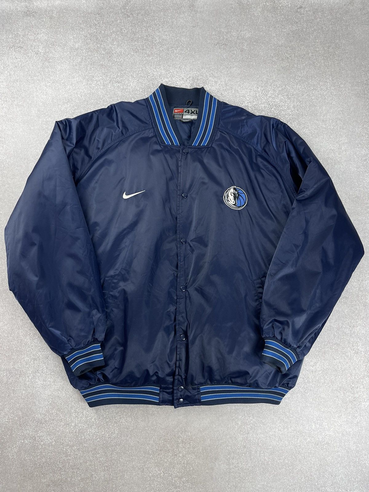 NBA × Nike × Vintage Vintage NBA Dallas Mavericks Bomber Jacket Size US XXL / EU 58 / 5 - 1 Thumbnail