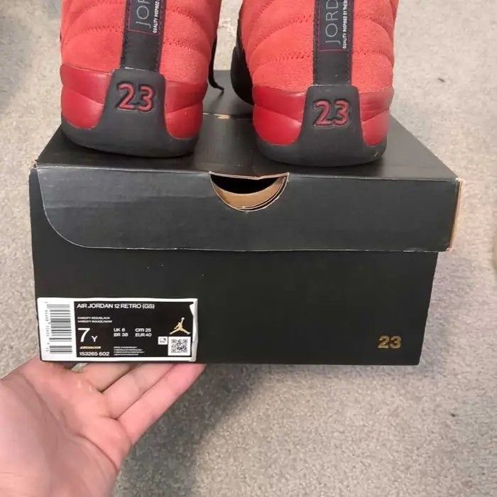 Jordan Brand Air Jordan 12 Retro GS Reverse Flu Game Size US 7 Youth Used Size US 8.5 / IT 38.5 - 7 Thumbnail