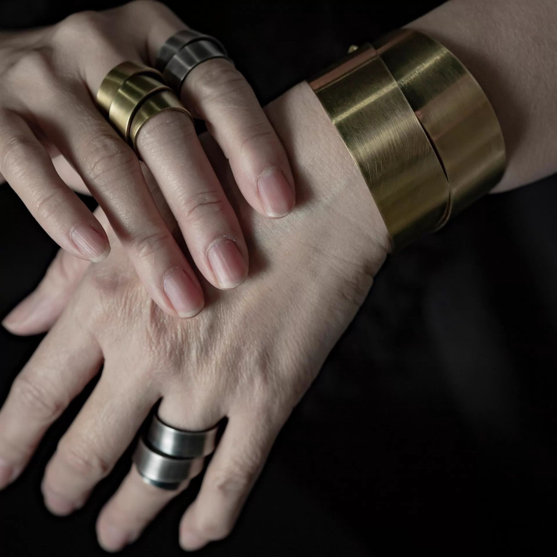 Other D.U.W. Minimal Brushed Polished Cross Ring SS 14+20 Size ONE SIZE - 7 Thumbnail