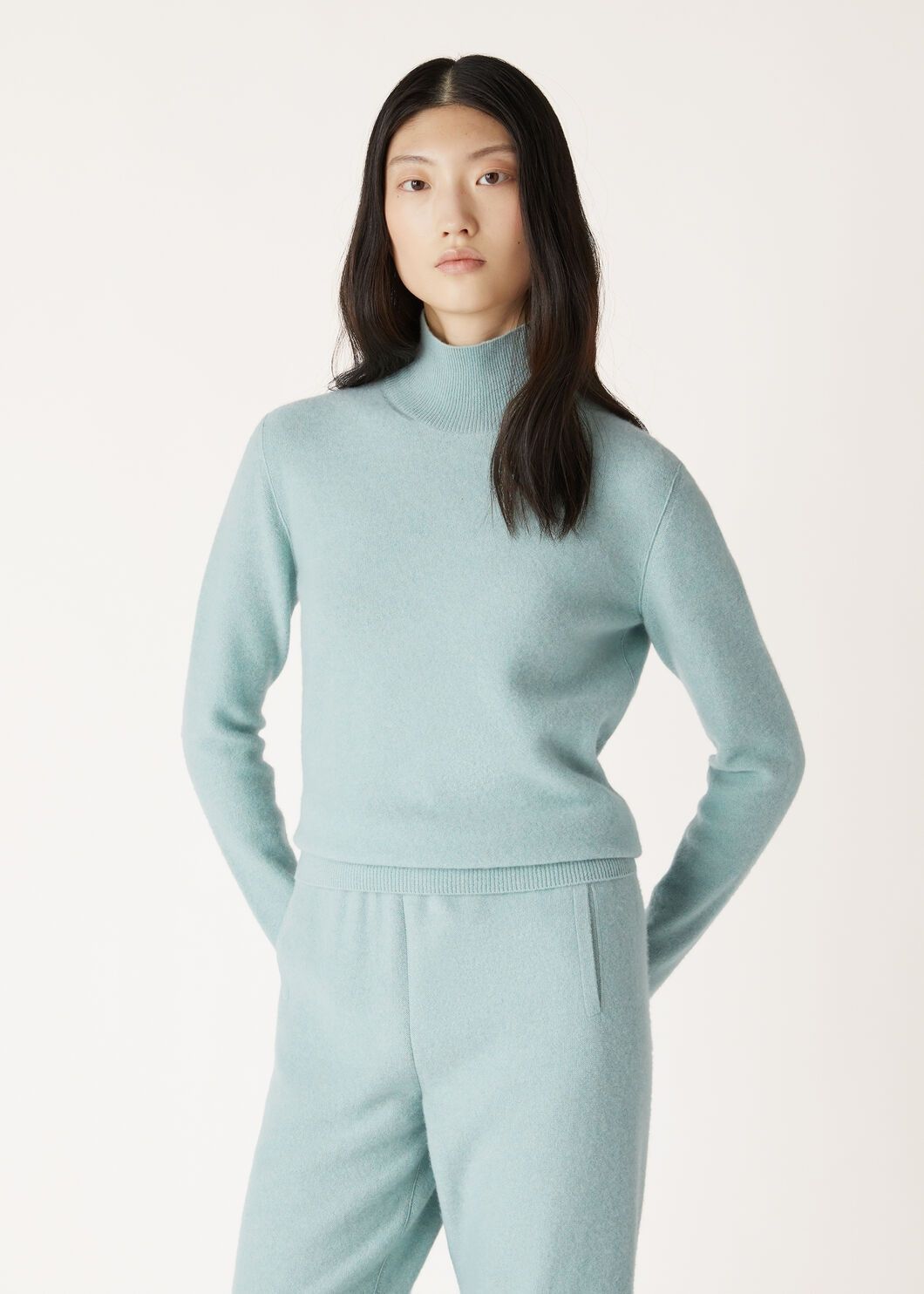 Loro Piana o1w1db10825 FAO2888 Alpe Turtleneck Sweater in Light Blue Size S / US 4 / IT 40 - 4 Thumbnail