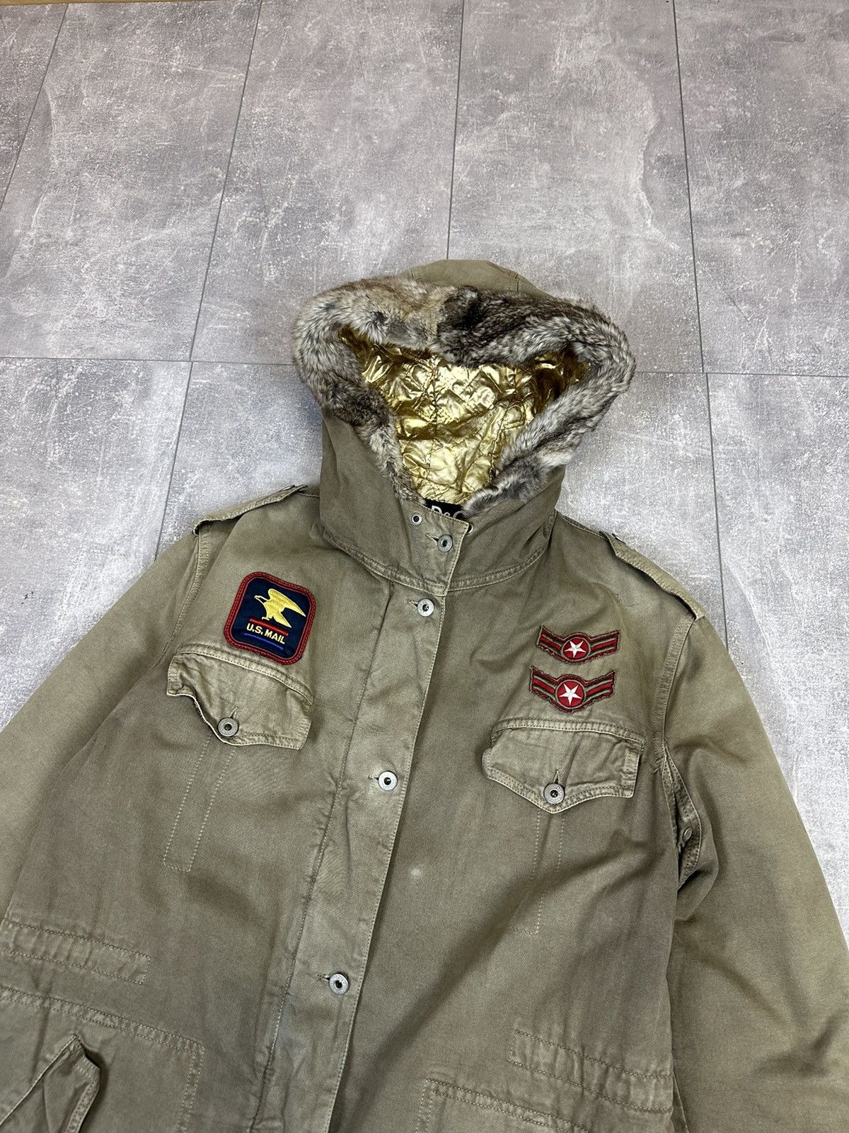Dolce & Gabbana Women’s vintage luxury jackets Dolce & Gabbana Size S / US 4 / IT 40 - 9 Thumbnail