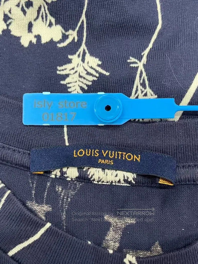 Louis Vuitton Louis Vuitton Letter Print Crew Neck Short Sleeve Size US XS / EU 42 / 0 - 5 Thumbnail