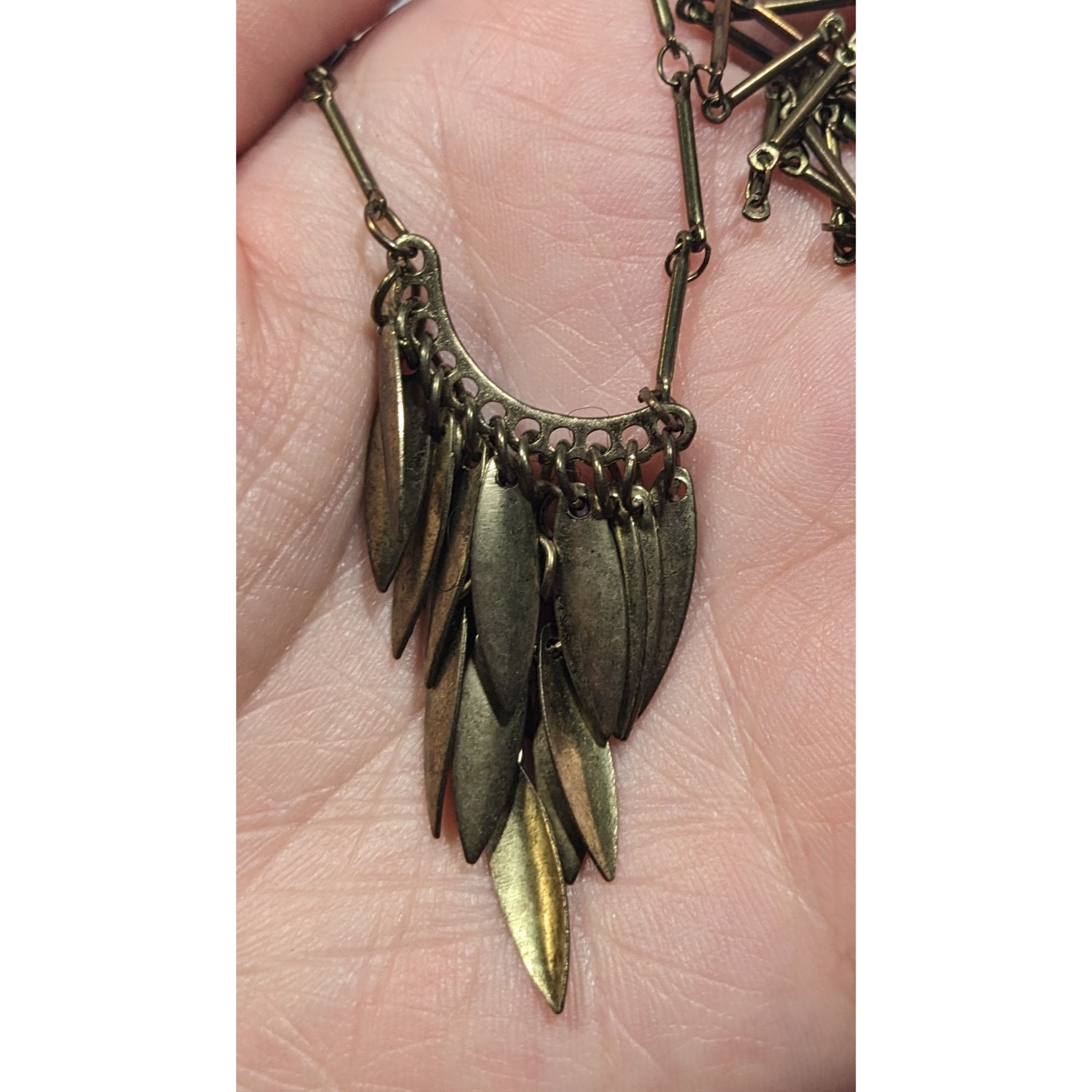 Other Bohemian Fringe Pendant Necklace Antiqued Gold Tone Bar Link Size ONE SIZE - 4 Thumbnail