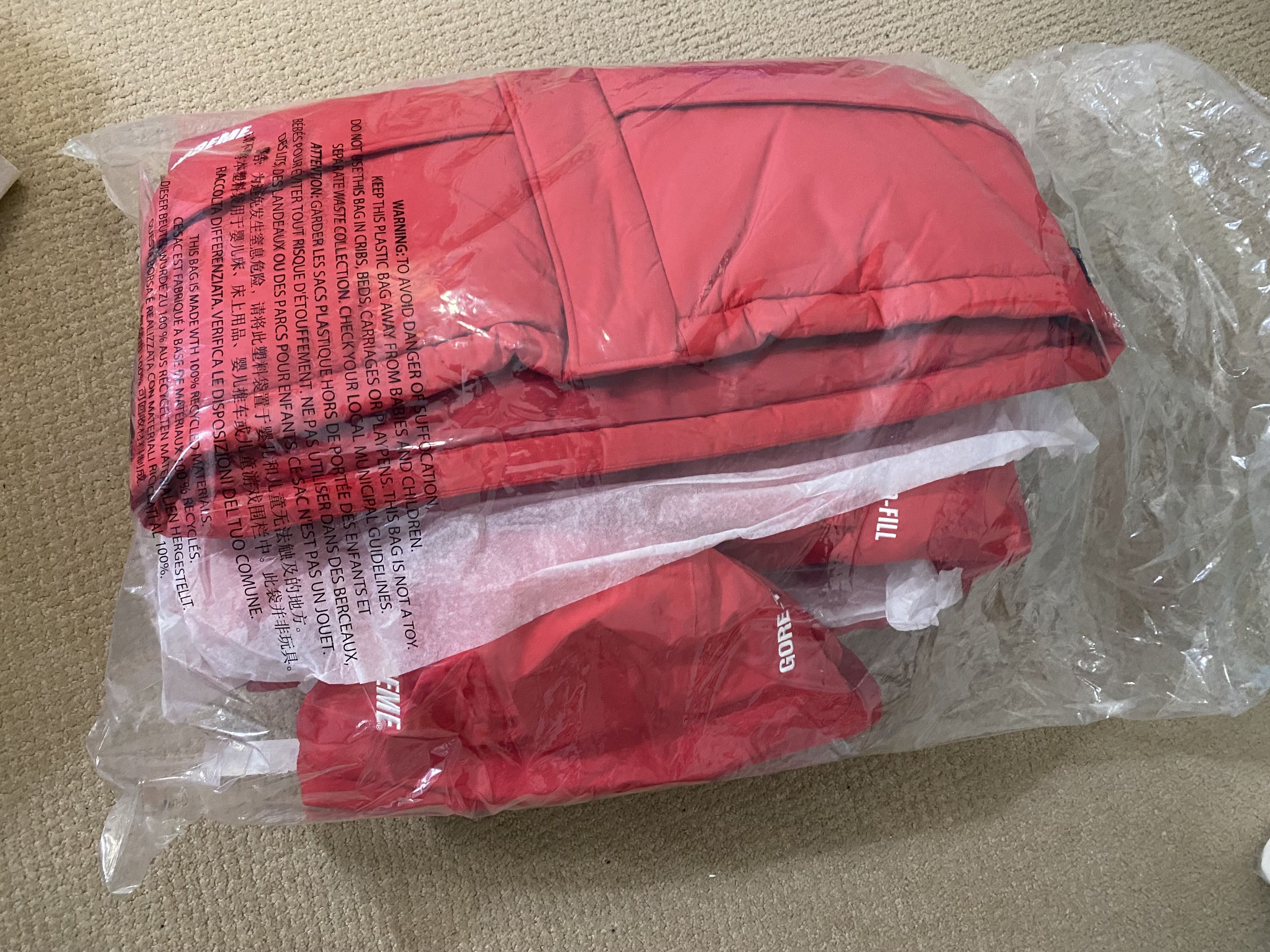 Supreme Supreme GORE-TEX 900-Fill Down Parka Size US M / EU 48-50 / 2 - 6 Thumbnail