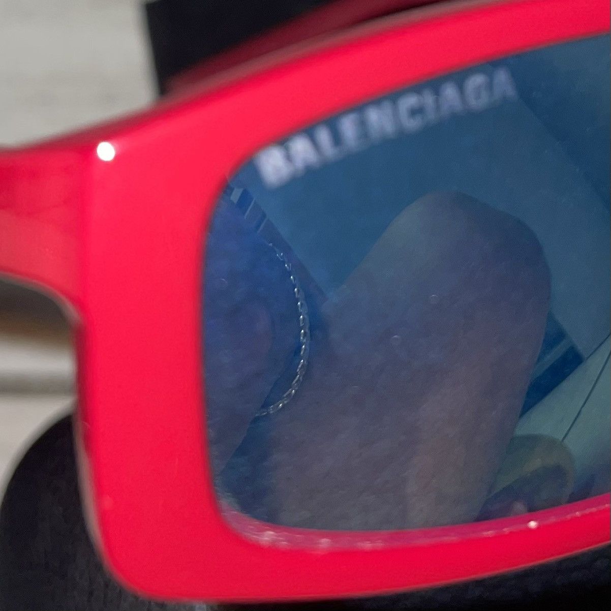 Balenciaga Balenciaga Mirror Sunglasses in Red Size ONE SIZE - 5 Thumbnail