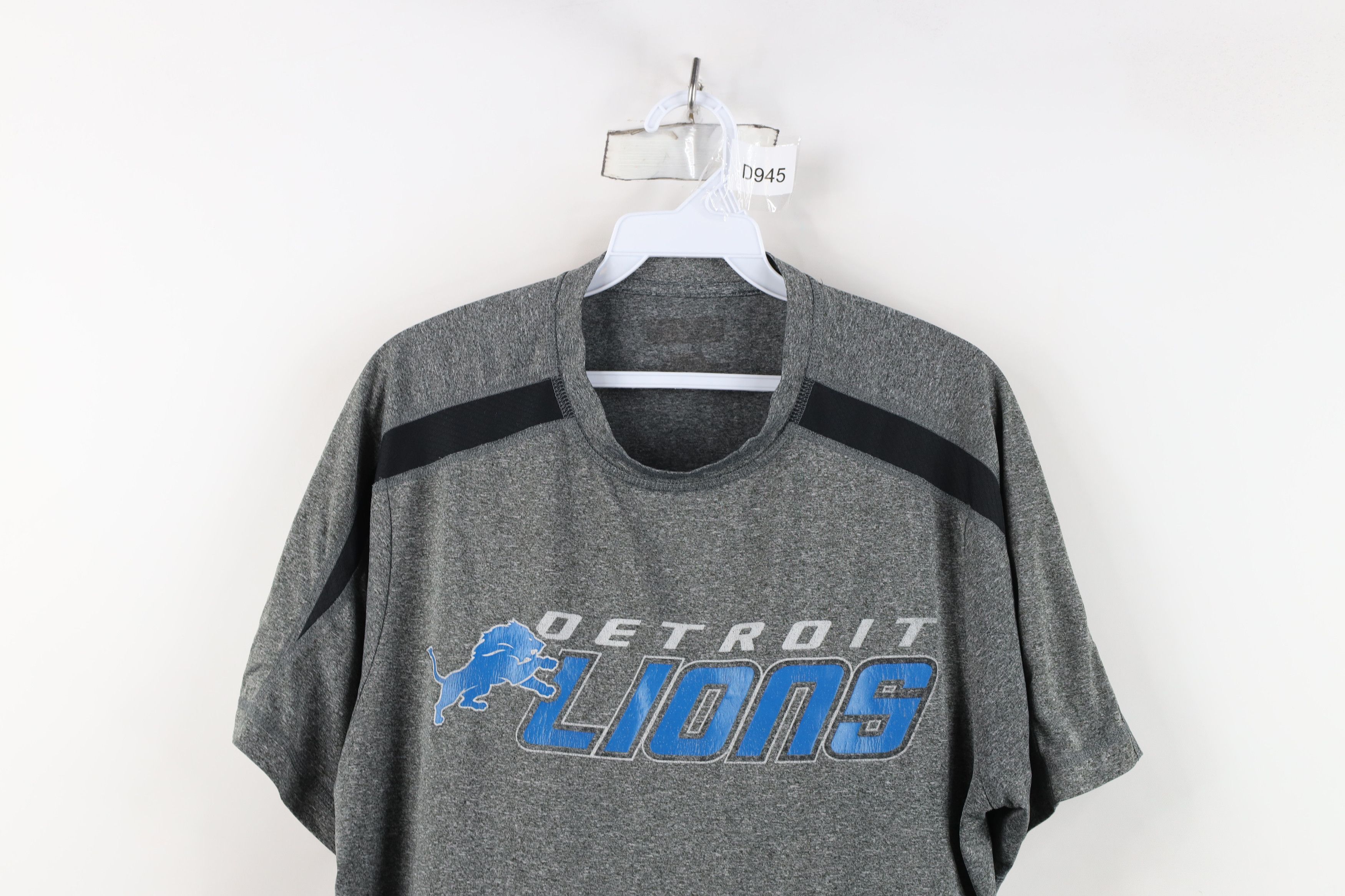 Vintage Vintage Y2K NFL Detroit Lions Football Short Sleeve T-Shirt Size US L / EU 52-54 / 3 - 2 Thumbnail