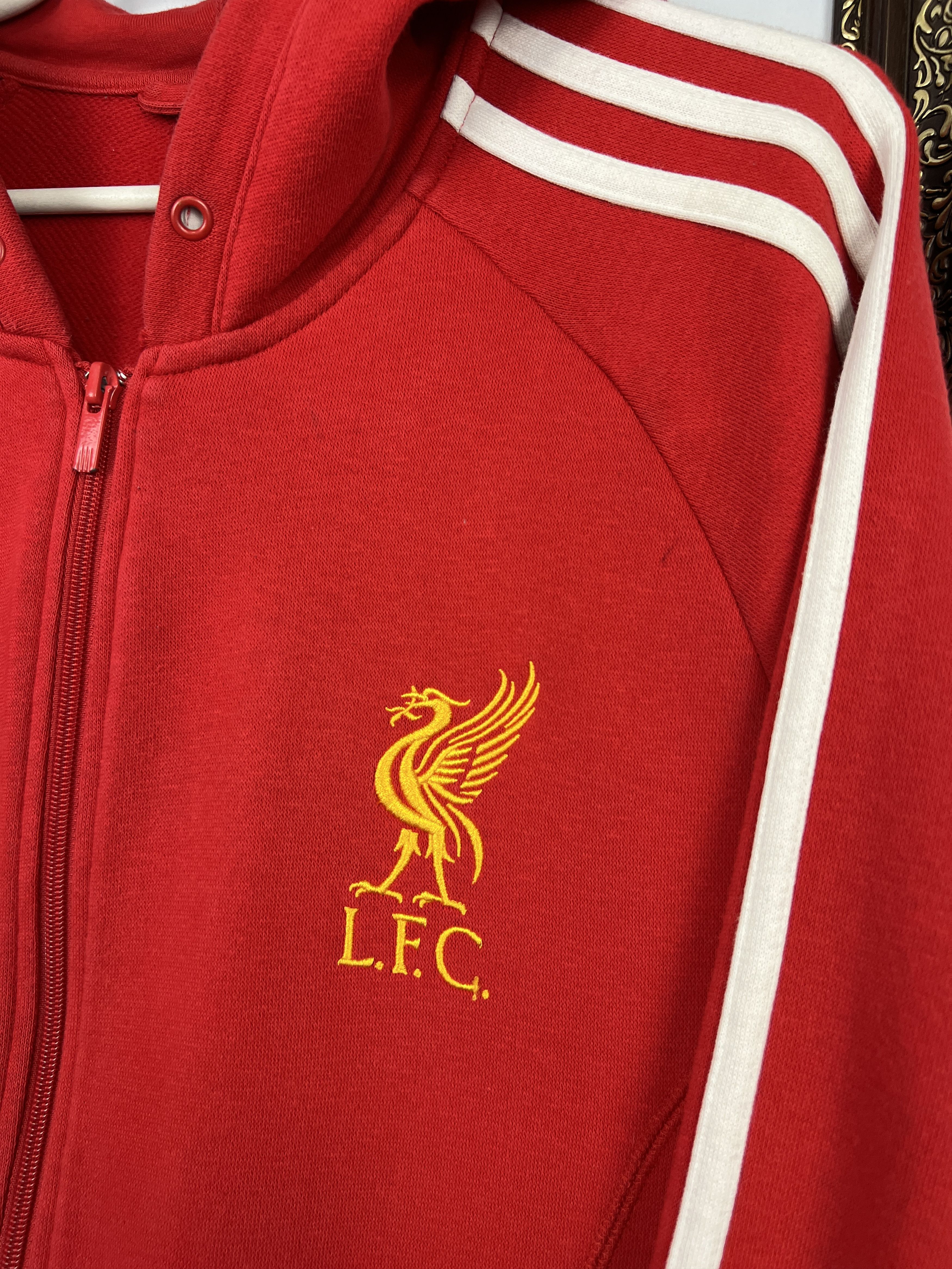 Adidas Vintage Adidas Liverpool Football Hoodie Jacket YNWA Size US L / EU 52-54 / 3 - 6 Thumbnail