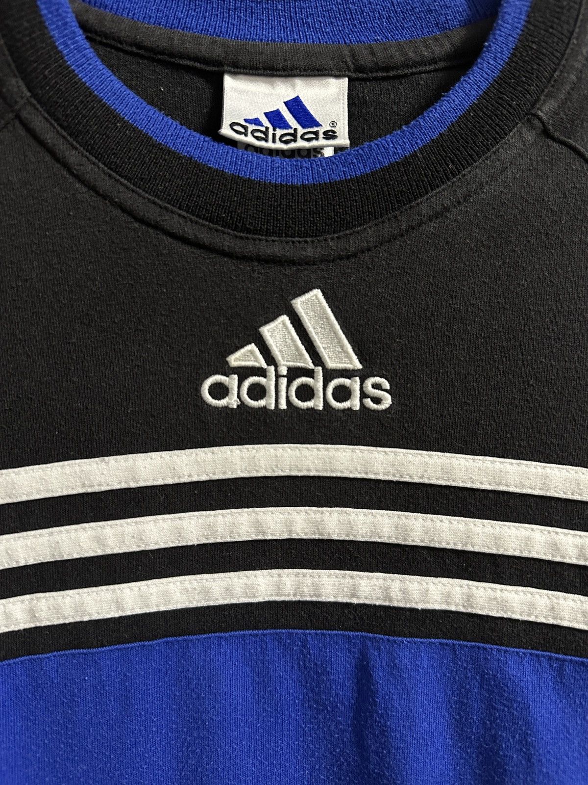 Adidas Rare Vintage T-Shirt Adidas Centr Logo Triples . Size US M / EU 48-50 / 2 - 2 Thumbnail