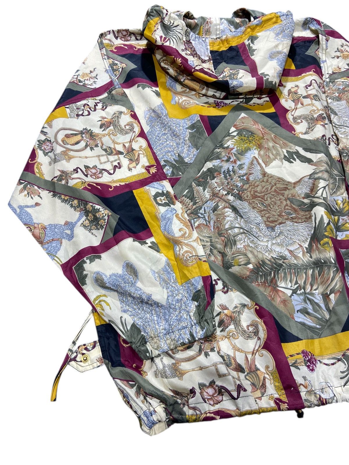 Salvatore Ferragamo Vintage Salavatore Ferragamo Full Print jacket Silk Size US L / EU 52-54 / 3 - 8 Thumbnail