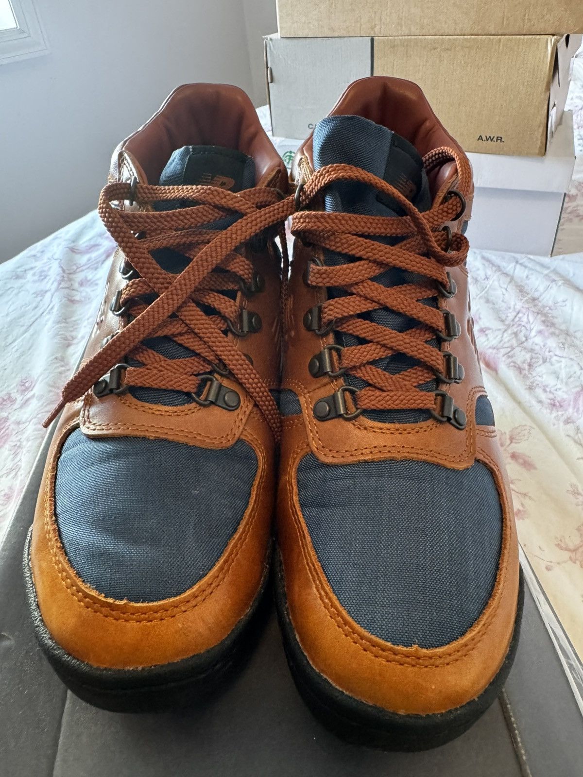 New Balance Vintage New Balance Mens 10 Rainier Hiking Boots Brown Size US 10 / EU 43 - 2 Thumbnail