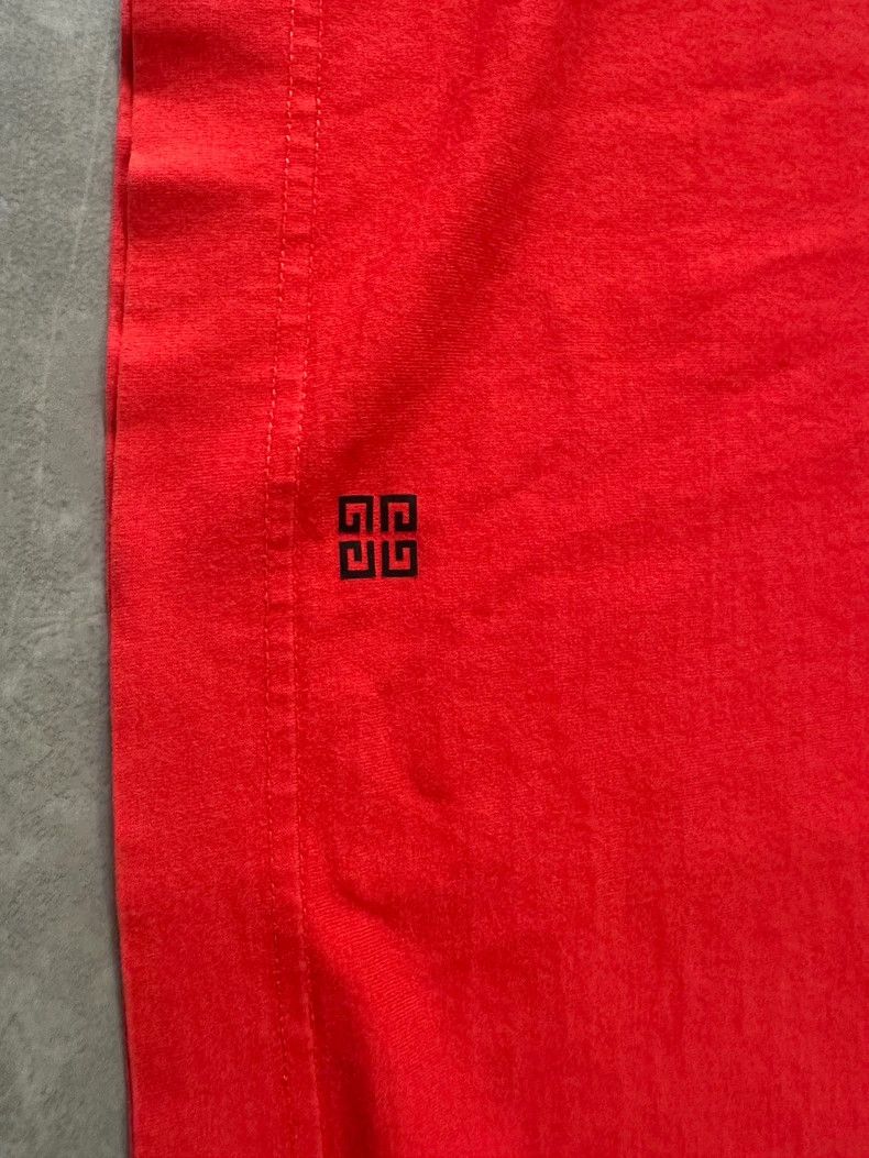 Givenchy Givenchy Short Sleeve XL Size US XL / EU 56 / 4 - 6 Thumbnail