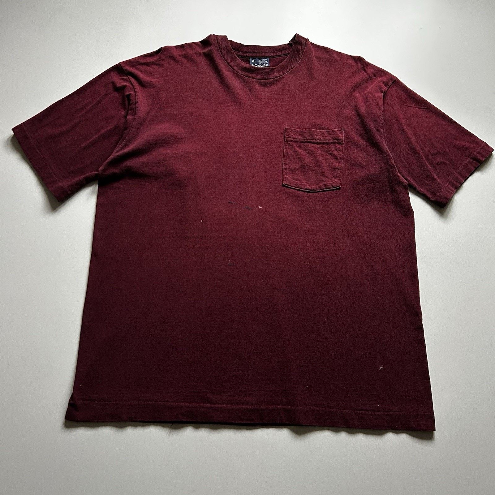 Vintage Vintage 90s Sun Faded Blank Burgundy Red Pocket T Shirt XL Size US XL / EU 56 / 4 - 1 Thumbnail