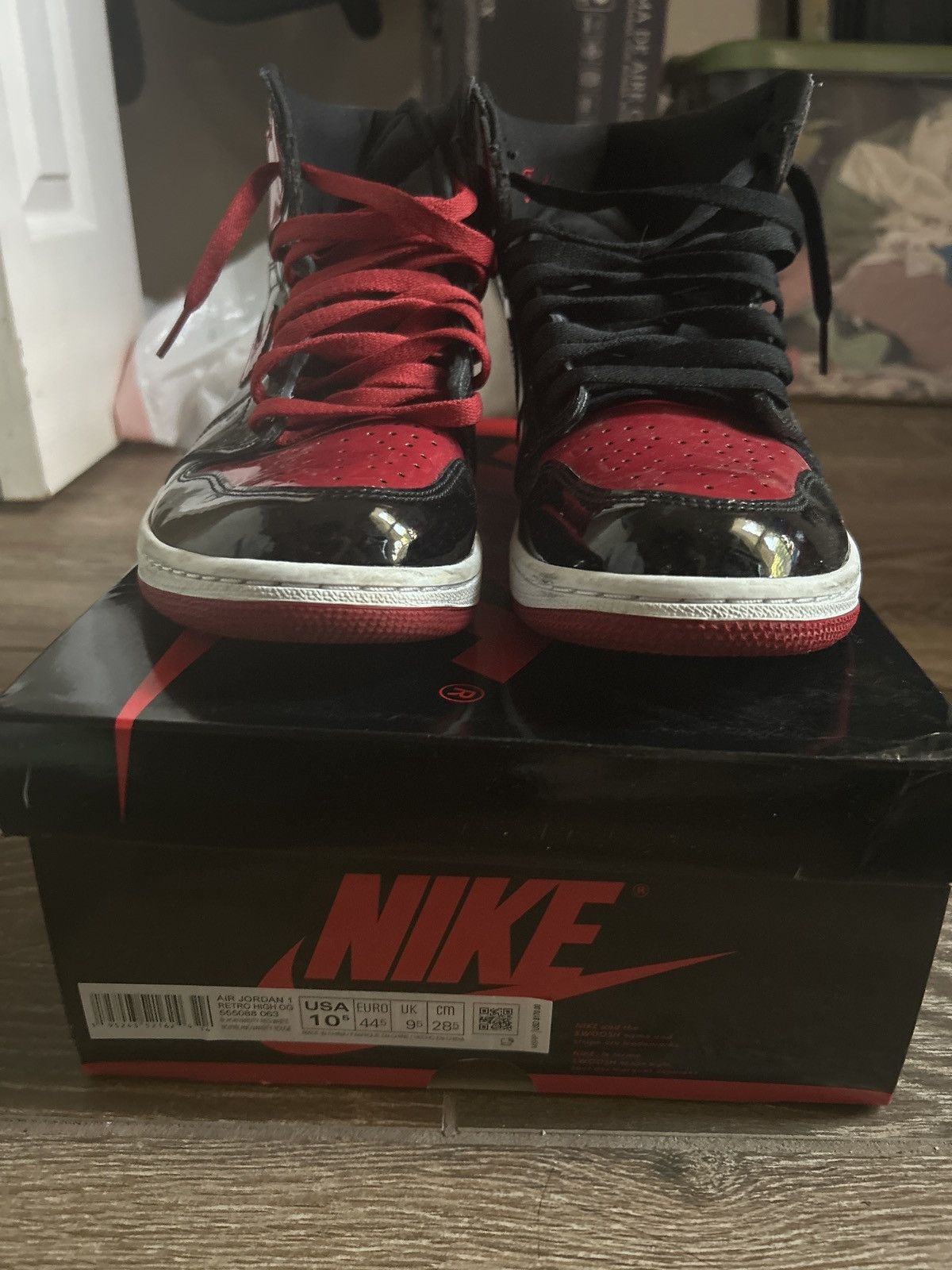 Jordan Brand × Nike Jordan 1 Patent Bred Size US 10.5 / EU 43-44 - 1 Thumbnail