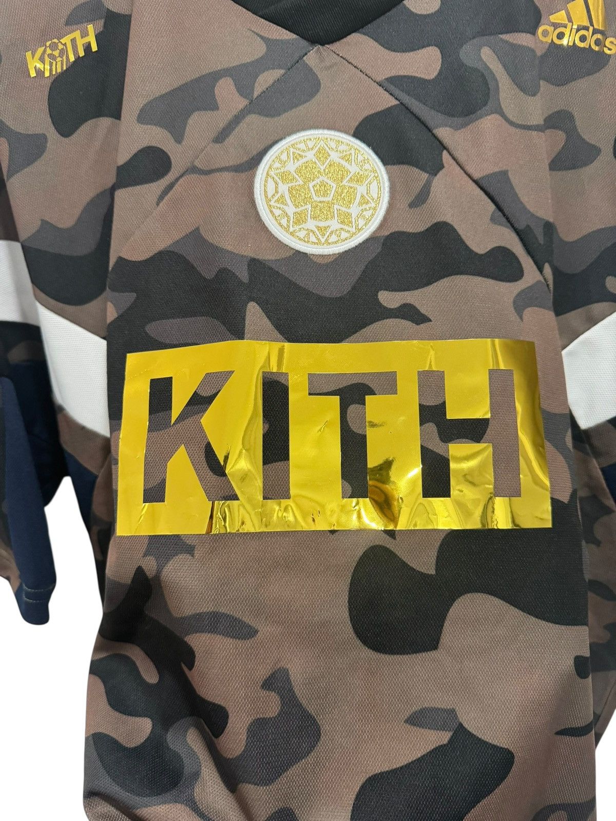 Adidas × Kith Kith x Adidas Home Soccer Jersey Camo Size US L / EU 52-54 / 3 - 2 Thumbnail