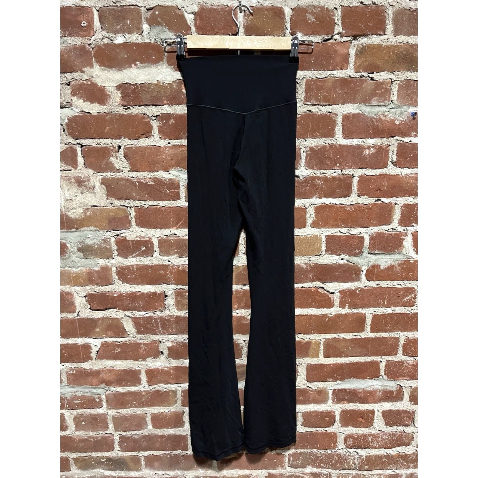 Vintage Offline Aerie Womens Leggings Black Size Small Flared Inseam 31 Inches Size 28" / US 6 / IT 42 - 2 Thumbnail