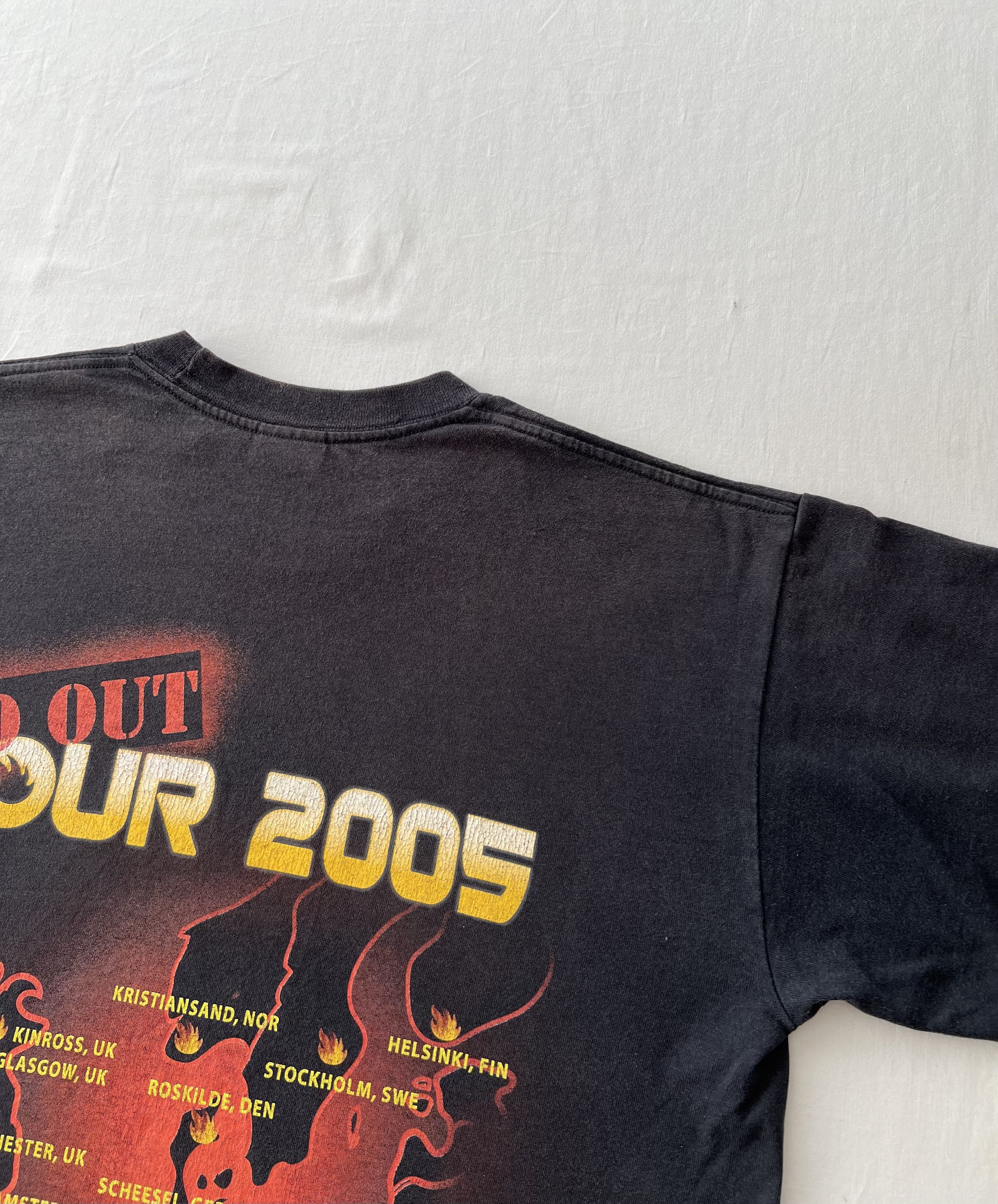 Band Tees Vintage 2005 Audioslave Tour Black T-shirt Size US S / EU 44-46 / 1 - 17 Thumbnail