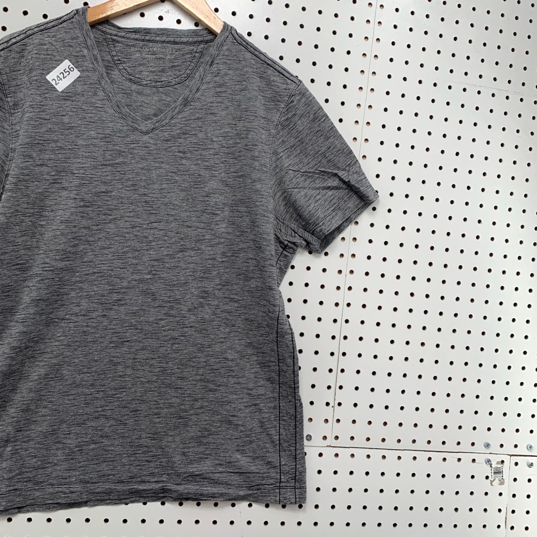 Banana Republic VINTAGE Banana Republic V-Neck Shirt Gray Micro Striped Regular Fit Mens Medium Size US M / EU 48-50 / 2 - 4 Thumbnail