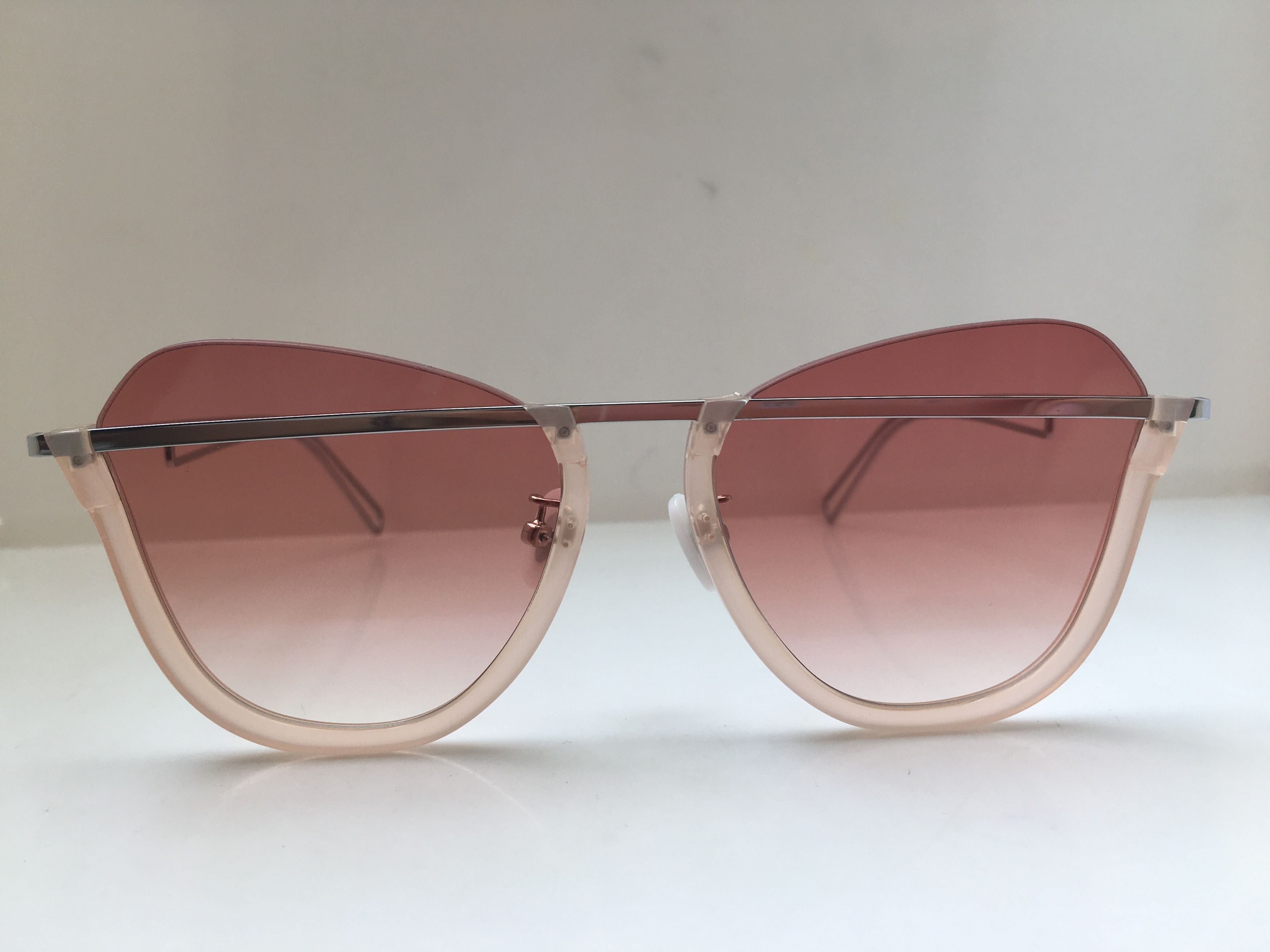 Other Mod Diva Cat Eye Oversize Sunglasses Frame PIN UP GIRL Size ONE SIZE - 1 Thumbnail