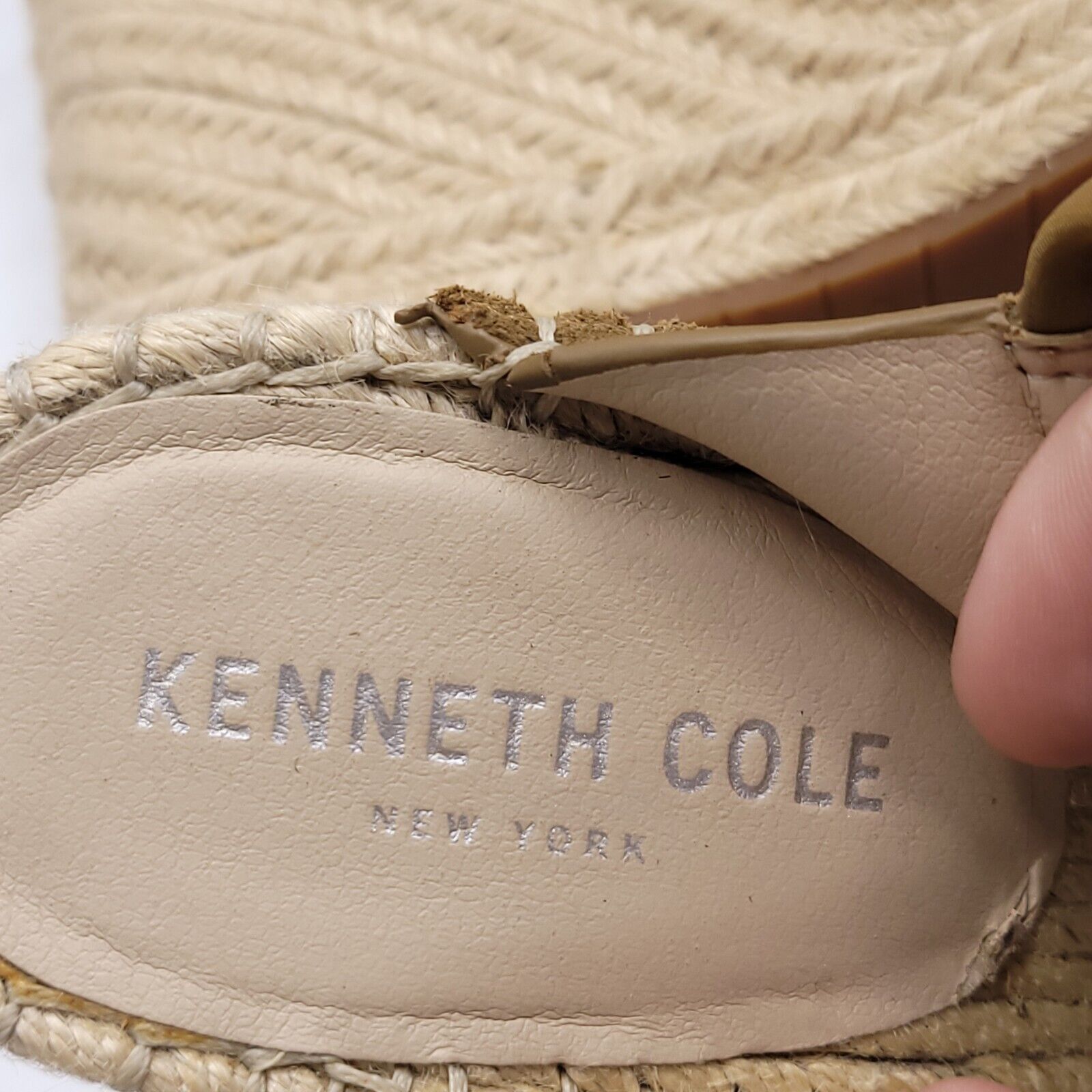 Kenneth Cole Kenneth Cole New York Sandals Womens Size 8 Brown Beige Size US 8 / IT 38 - 8 Thumbnail