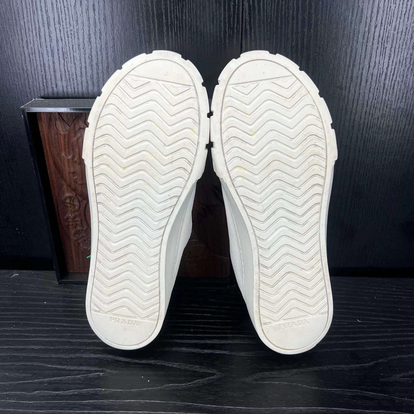 Prada Prada Wheel Canvas White Sneakers US6 Boxed Like New Size US 7 / EU 40 - 7 Thumbnail