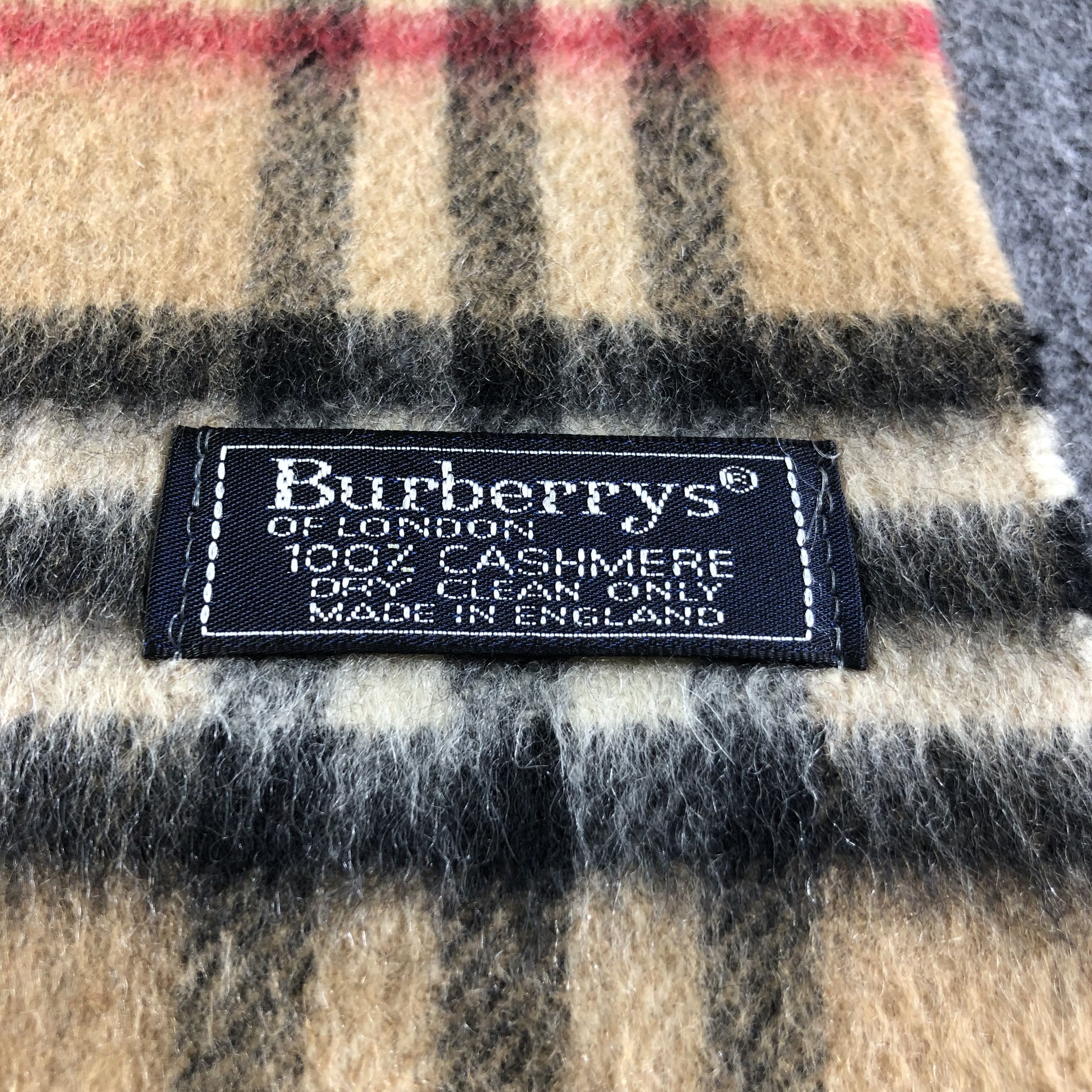 Burberry Burberrys Tan Nova check Cashmere Scarf Muffler V1585 Size ONE SIZE - 4 Thumbnail