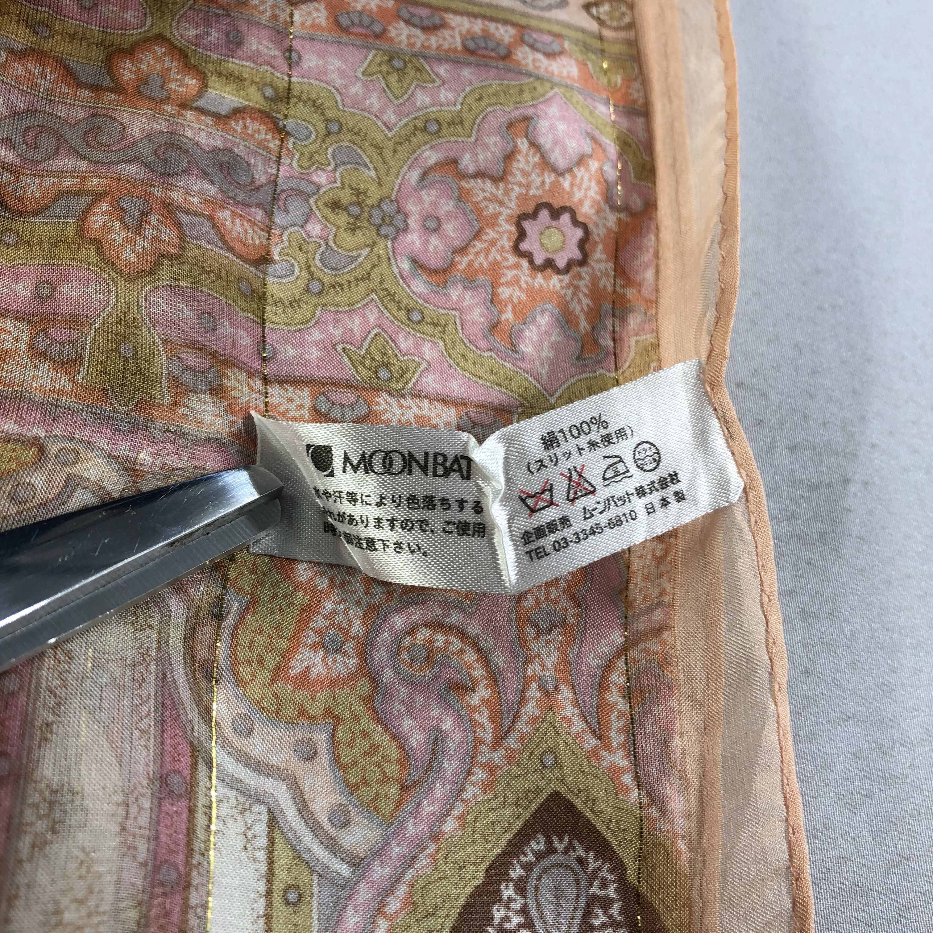 Hardy Amies Vintage Hardy Amies Silk Scarf Size ONE SIZE - 5 Thumbnail