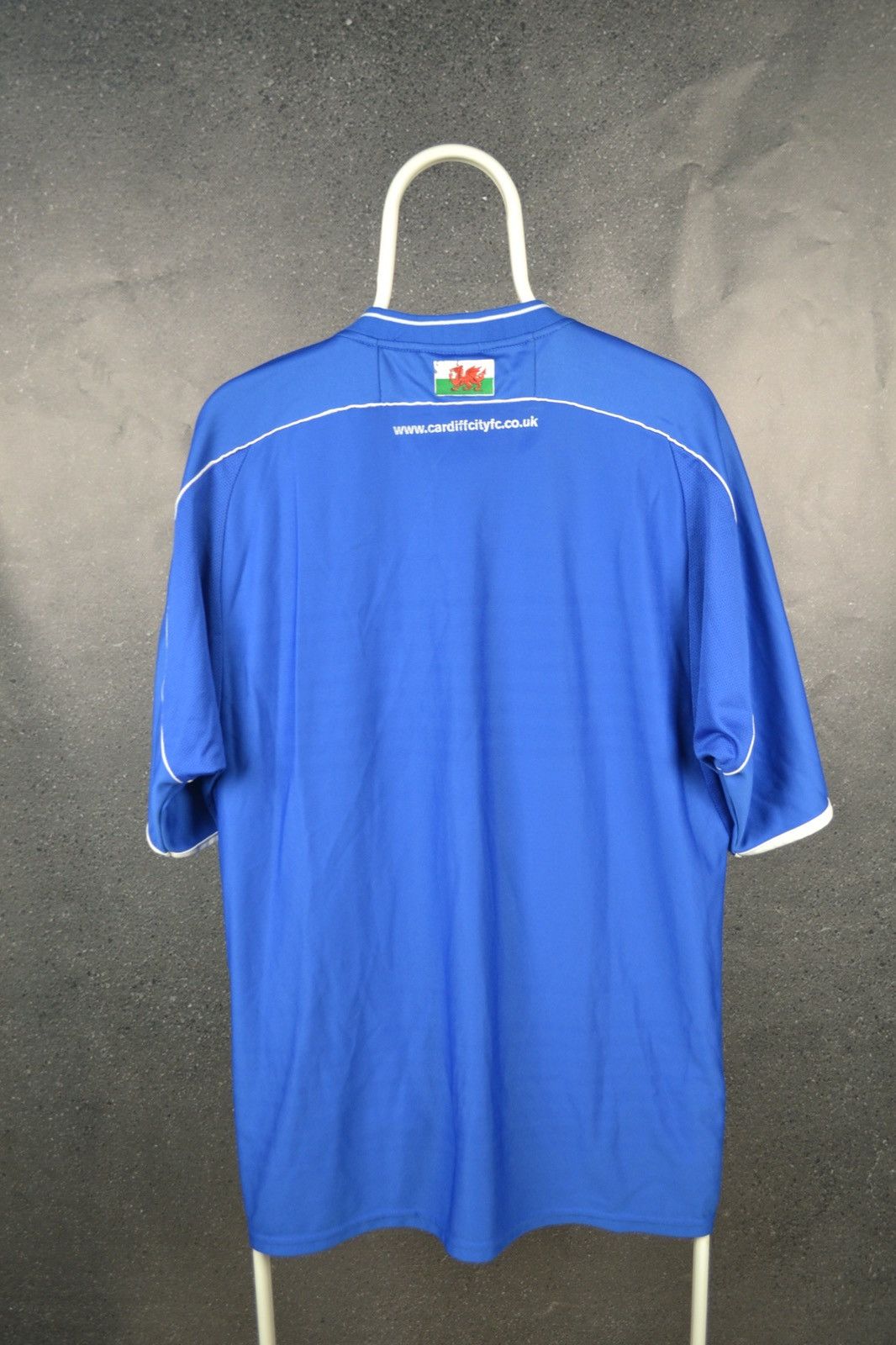 Puma × Vintage Cardiff city vintage 2003 2004 puma soccer football jersey Size US XL / EU 56 / 4 - 2 Thumbnail