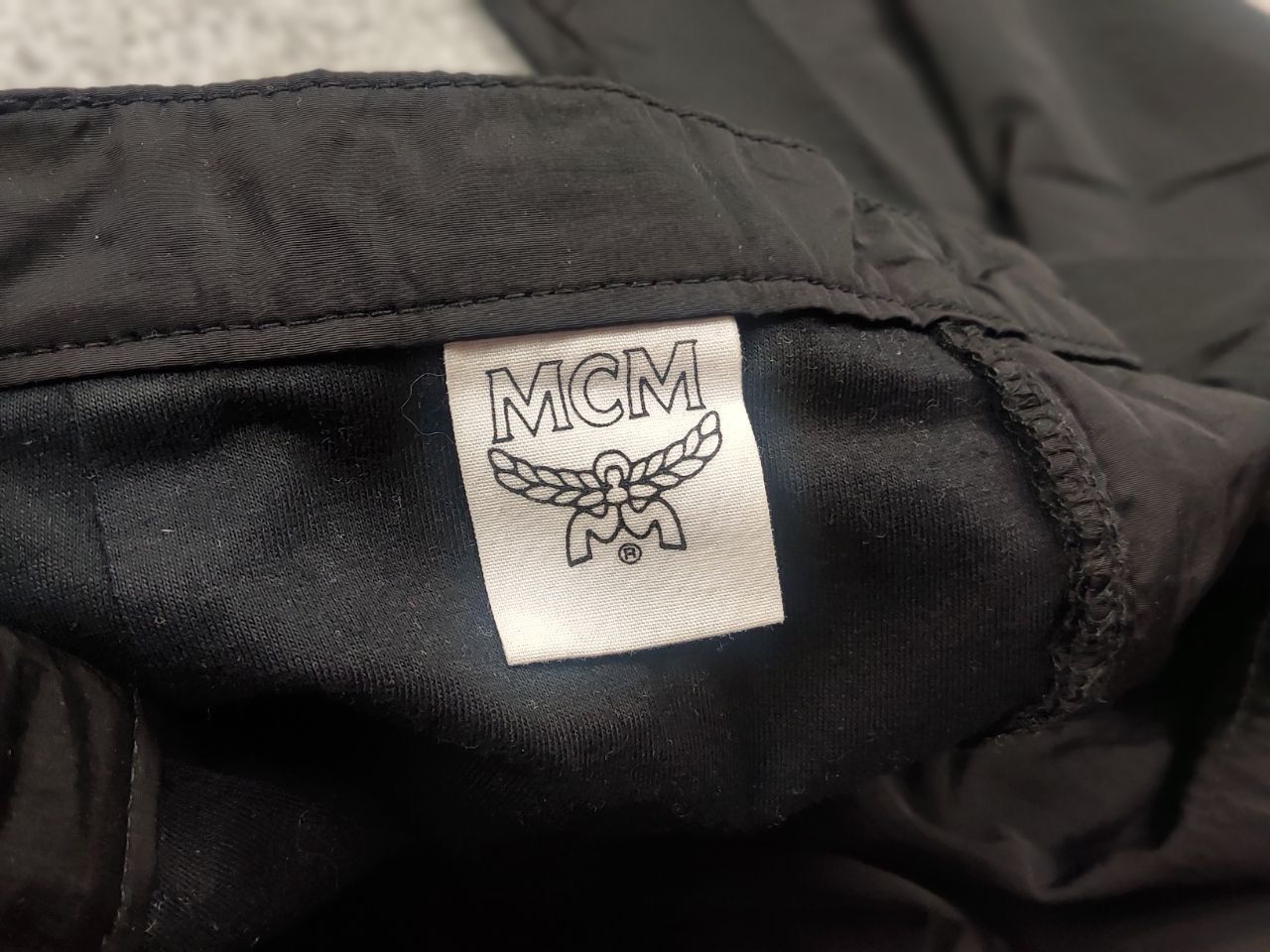 MCM Vintage MCM Sports Nylon Black wide casual Zip Trouser pants Size 26" / US 2 / IT 38 - 17 Thumbnail