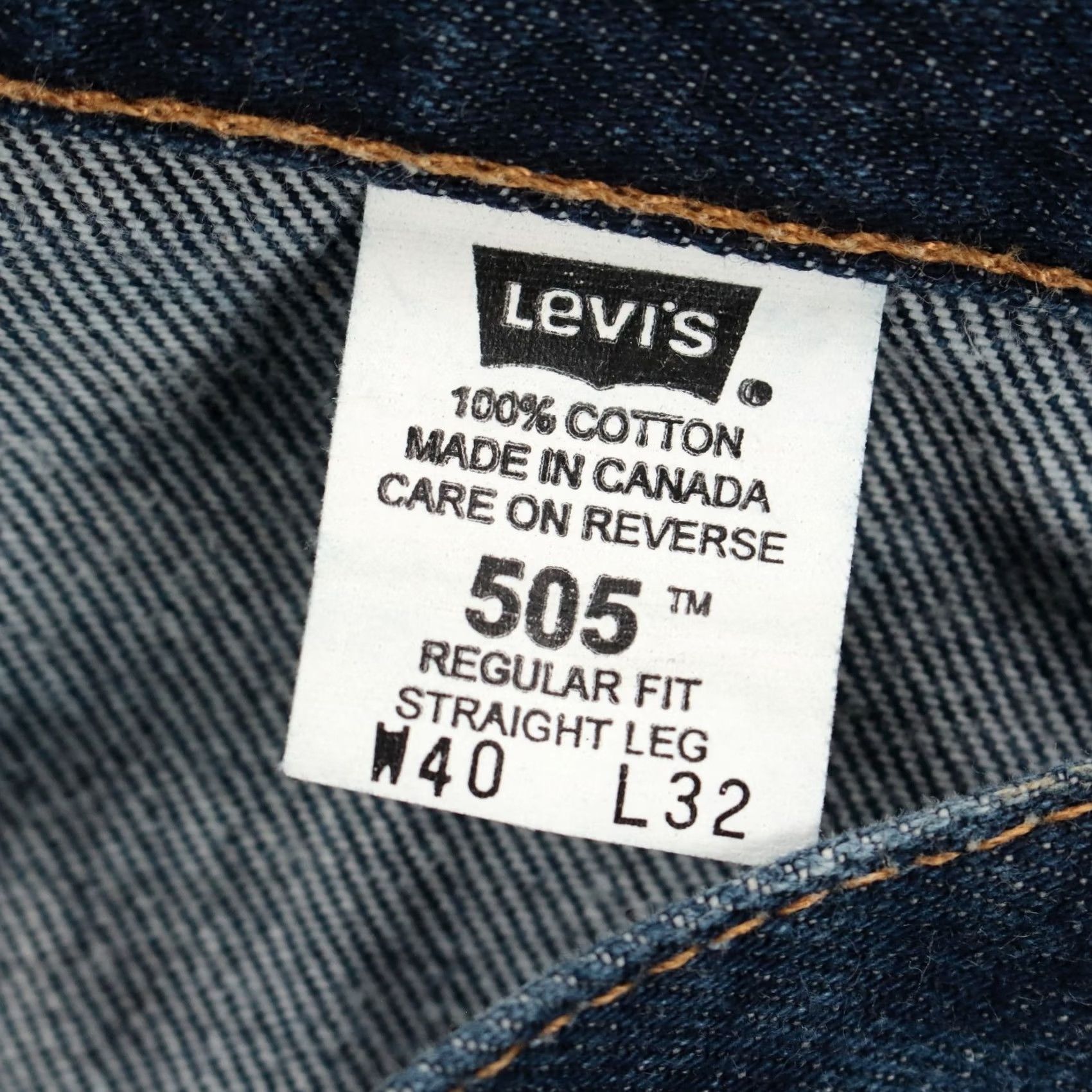 Levi's VINTAGE LEVIS 505 fit jeans 40x32 dark blue faded distressed canada Mens Size US 40 / EU 56 - 6 Thumbnail