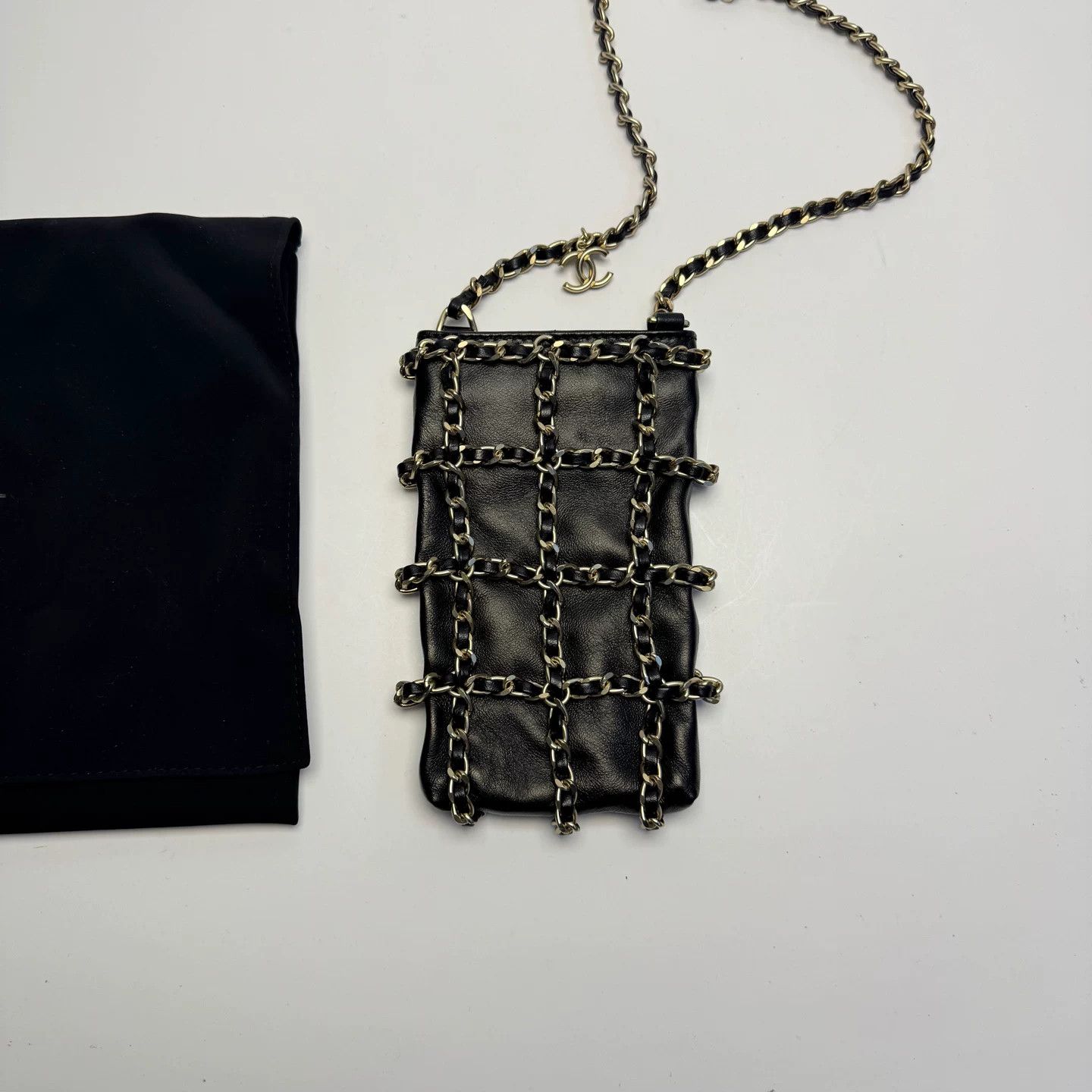 Chanel Pre-loved Bag Very good condition Size ONE SIZE - 1 Thumbnail