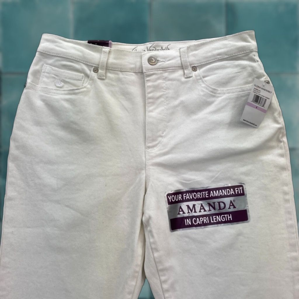 Gloria Vanderbilt Gloria Vanderbilt Amanda Capri Jeans Women's 6 White Stretch Denim Heritage Slim NWT Size ONE SIZE - 1 Thumbnail