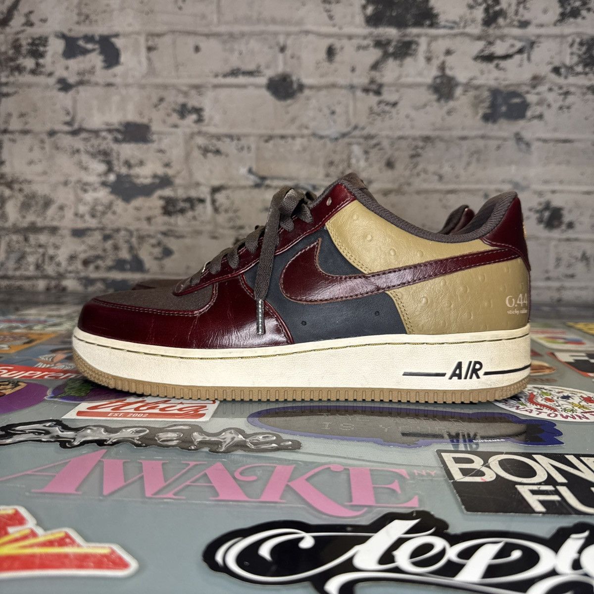 Nike Nike Air Force 1 Low DJ Clark Kent East VS West Sz 9.5 2009 Size US 9.5 / EU 42-43 - 1 Thumbnail