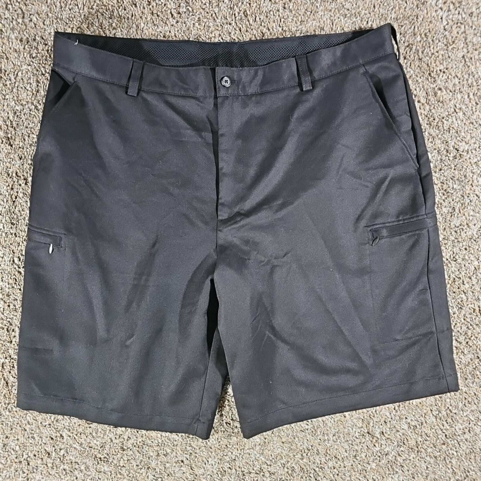 Izod IZOD Golf Classic Sz 40 Black Shorts Size US 40 / EU 56 - 1 Thumbnail