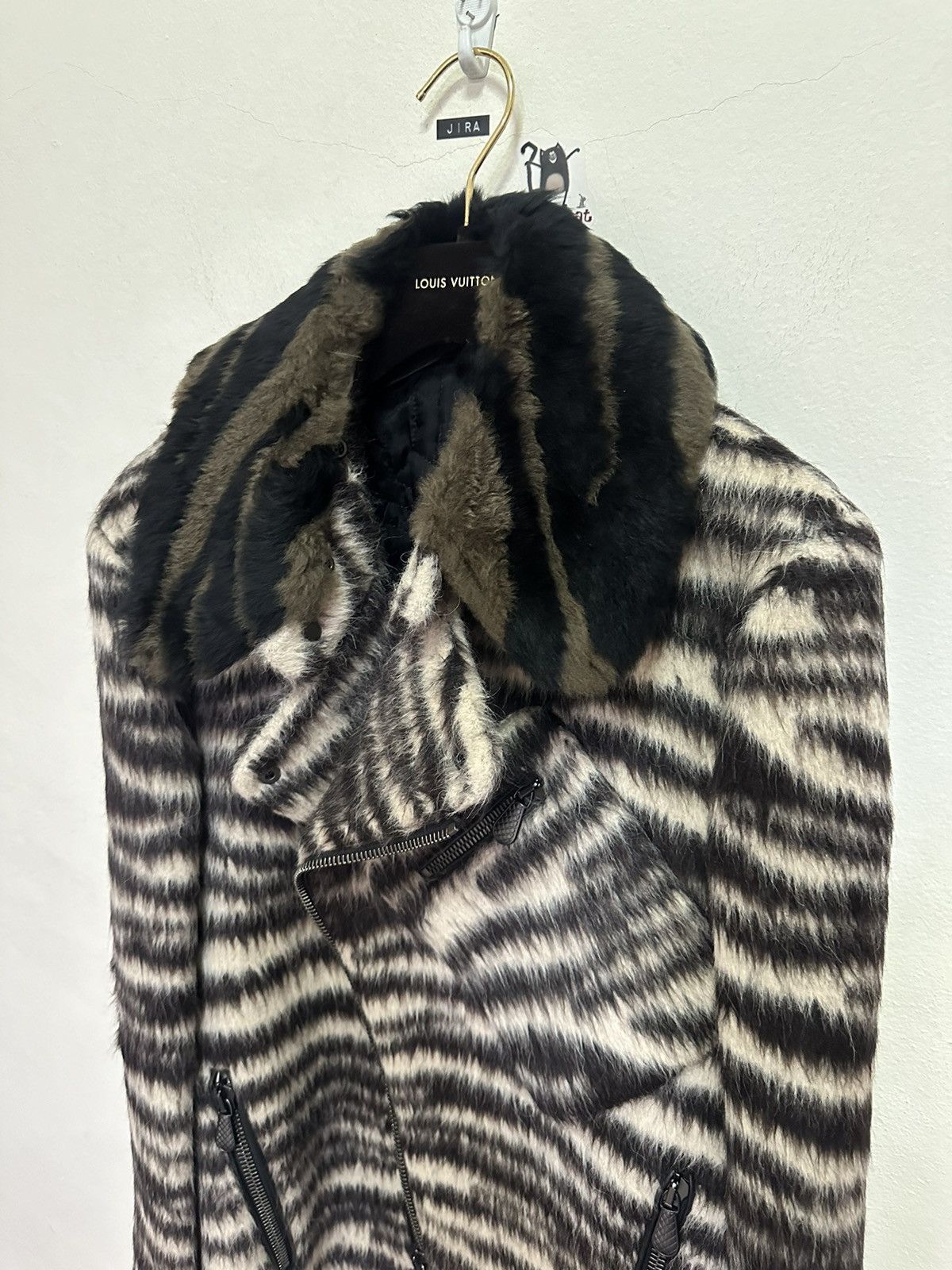 Bottega Veneta [FINAL PRICE] Bottega Venetta Lamb Fur Jacket [RRP $2,900] Size US S / EU 44-46 / 1 - 23 Thumbnail
