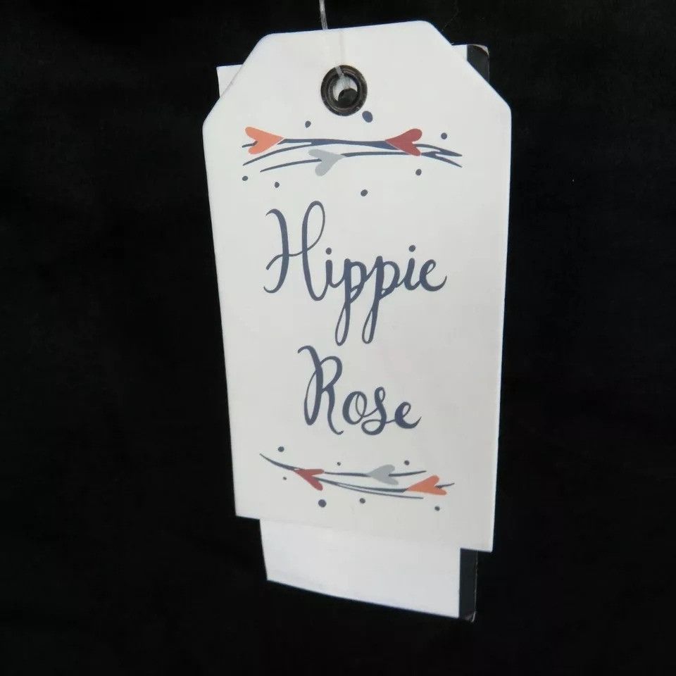 Other Hippie Rose Juniors Black Velvet Raglan Sweatshirt XS NWT $3 Size XS / US 0-2 / IT 36-38 - 4 Thumbnail