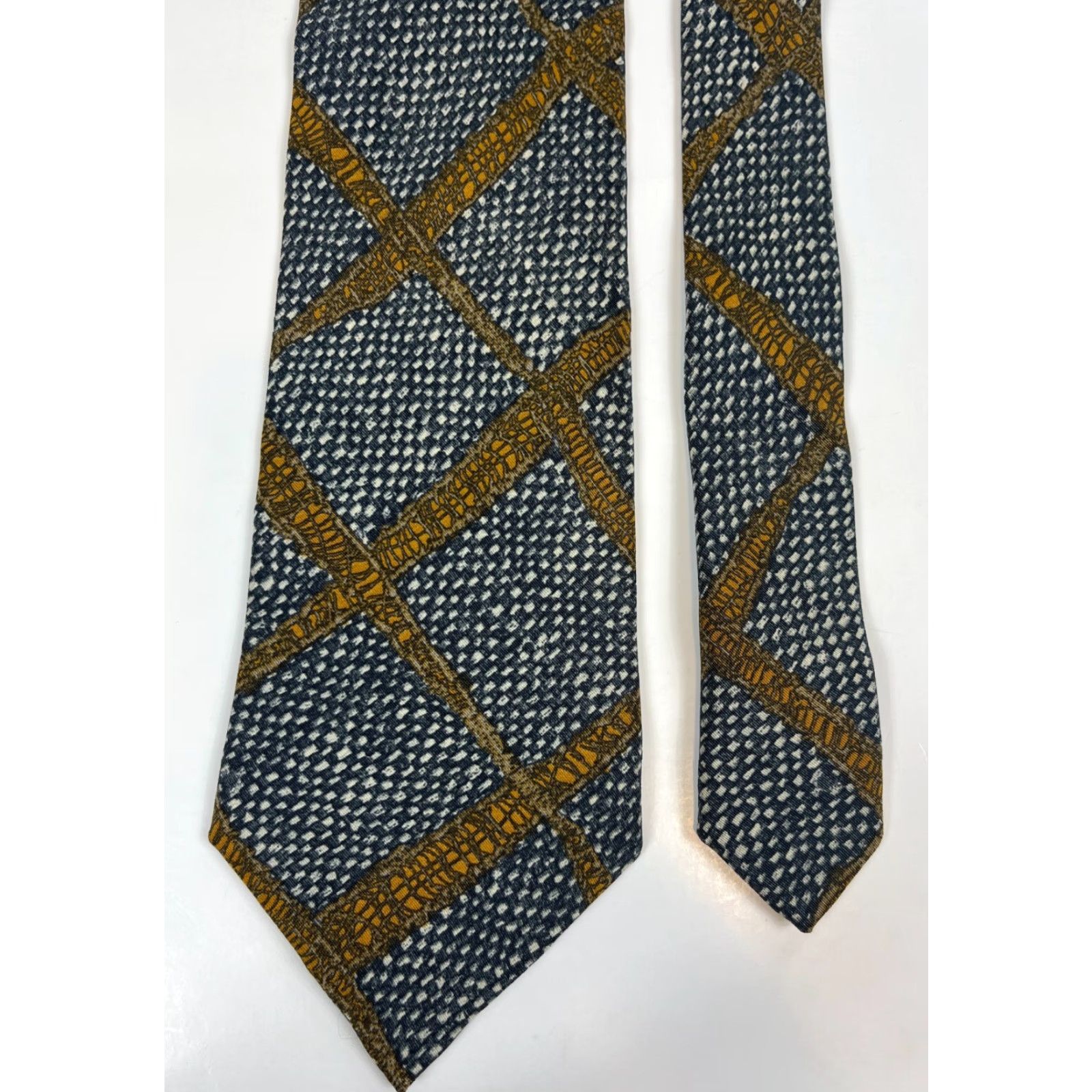 Ermenegildo Zegna Ermenegildo Zegna Silk Tie Geometric Made in Italy Mens Tie, Multicolor, 58.25" Length, 4" Width, Classic Length, 100% Silk Size ONE SIZE - 7 Thumbnail