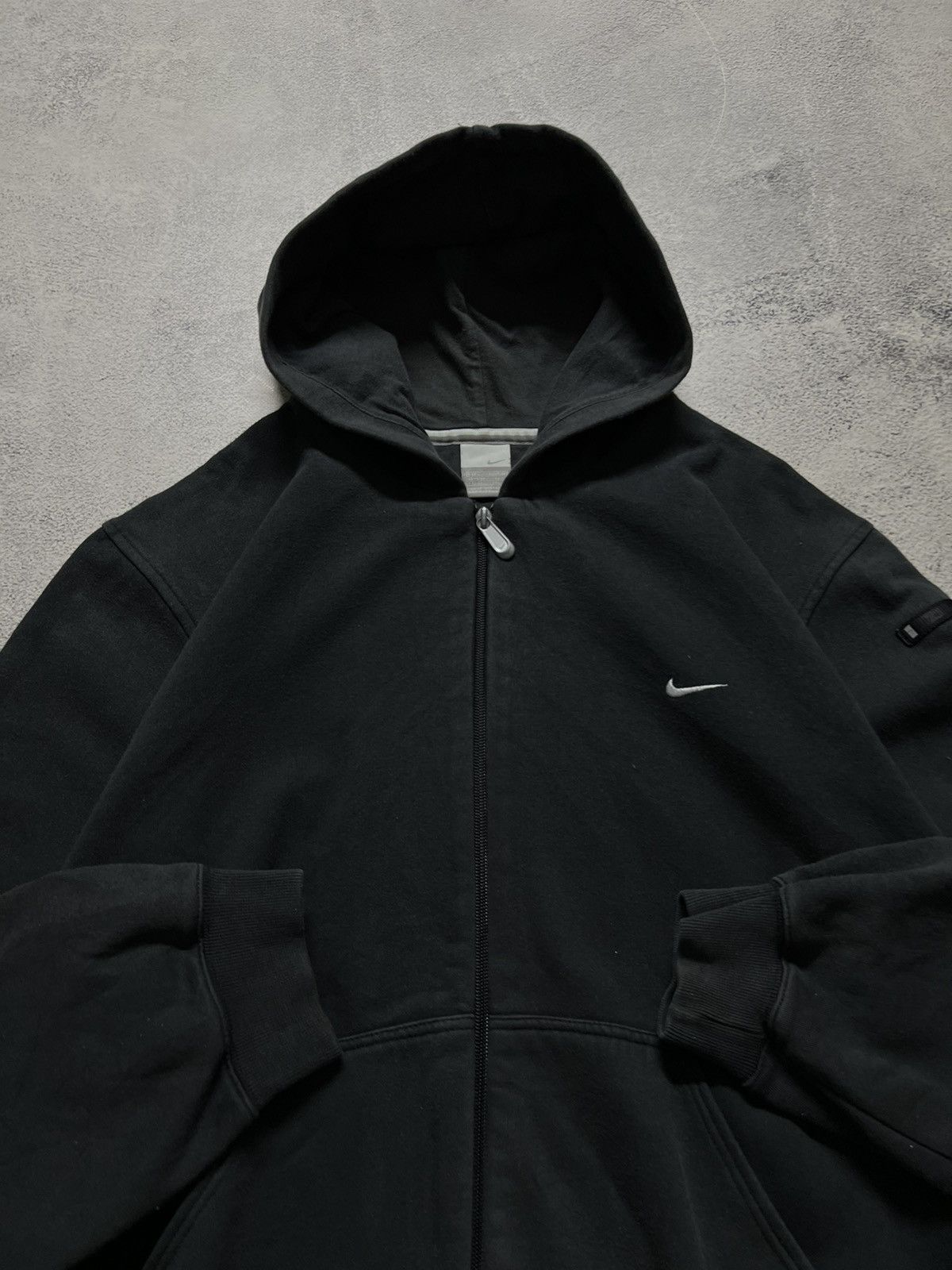 Vintage Vintage Y2K Faded Nike Mini Swoosh Oversized Hoodie 00’s Size US L / EU 52-54 / 3 - 4 Thumbnail