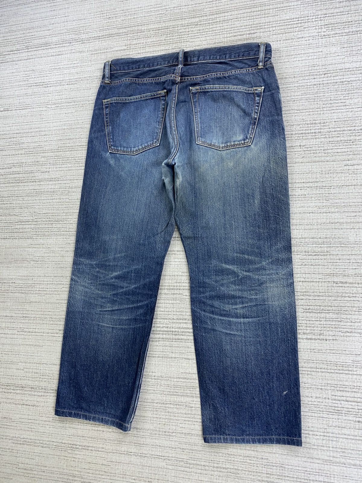 Japanese Brand × Uniqlo Vintage Uniqlo Big Size Denim Pants Size US 35 - 7 Thumbnail