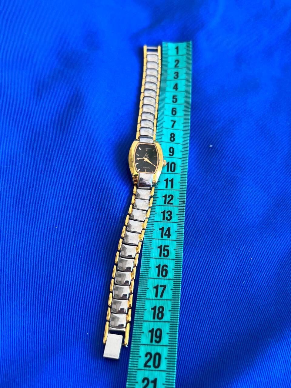 Japanese Brand × Vintage Vintage Gold/Chrome Japanese style futuristic Watch Japan Size ONE SIZE - 5 Thumbnail