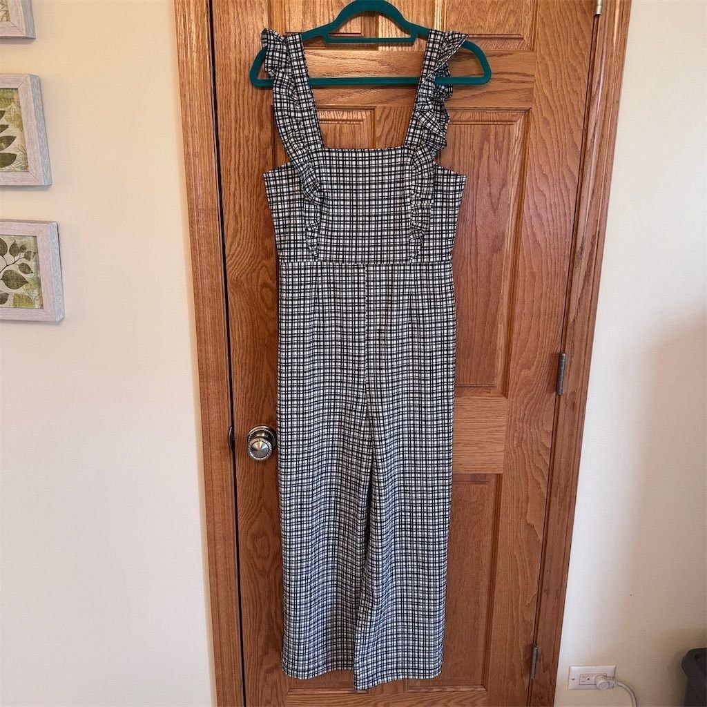 Urban Outfitters Urban Outfitters BDG Women's Checkered Jumpsuit M Ruffle Tr Size M / US 6-8 / IT 42-44 - 1 Thumbnail
