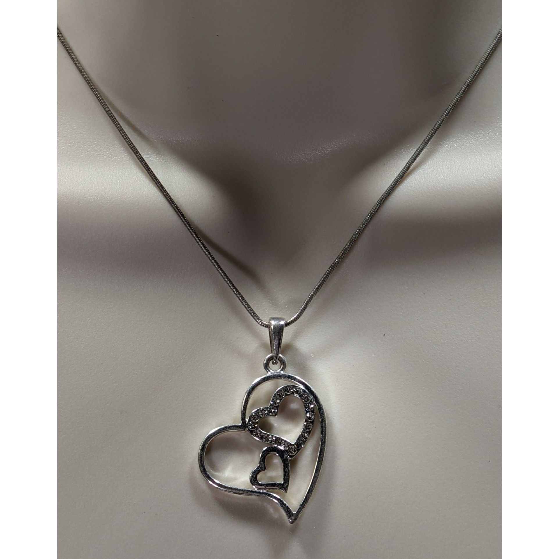 Other Valentine's Love Heart In Heart Silver Tone Pendant Necklace Size ONE SIZE - 6 Thumbnail