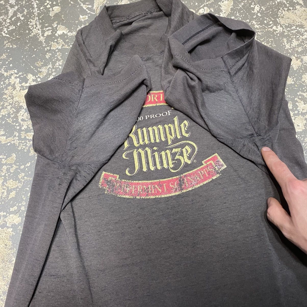 Japanese Brand × Vintage Vintage Imported 100 Proof Rumple Min3e Faded Thin 80s Tee Size US M / EU 48-50 / 2 - 6 Thumbnail