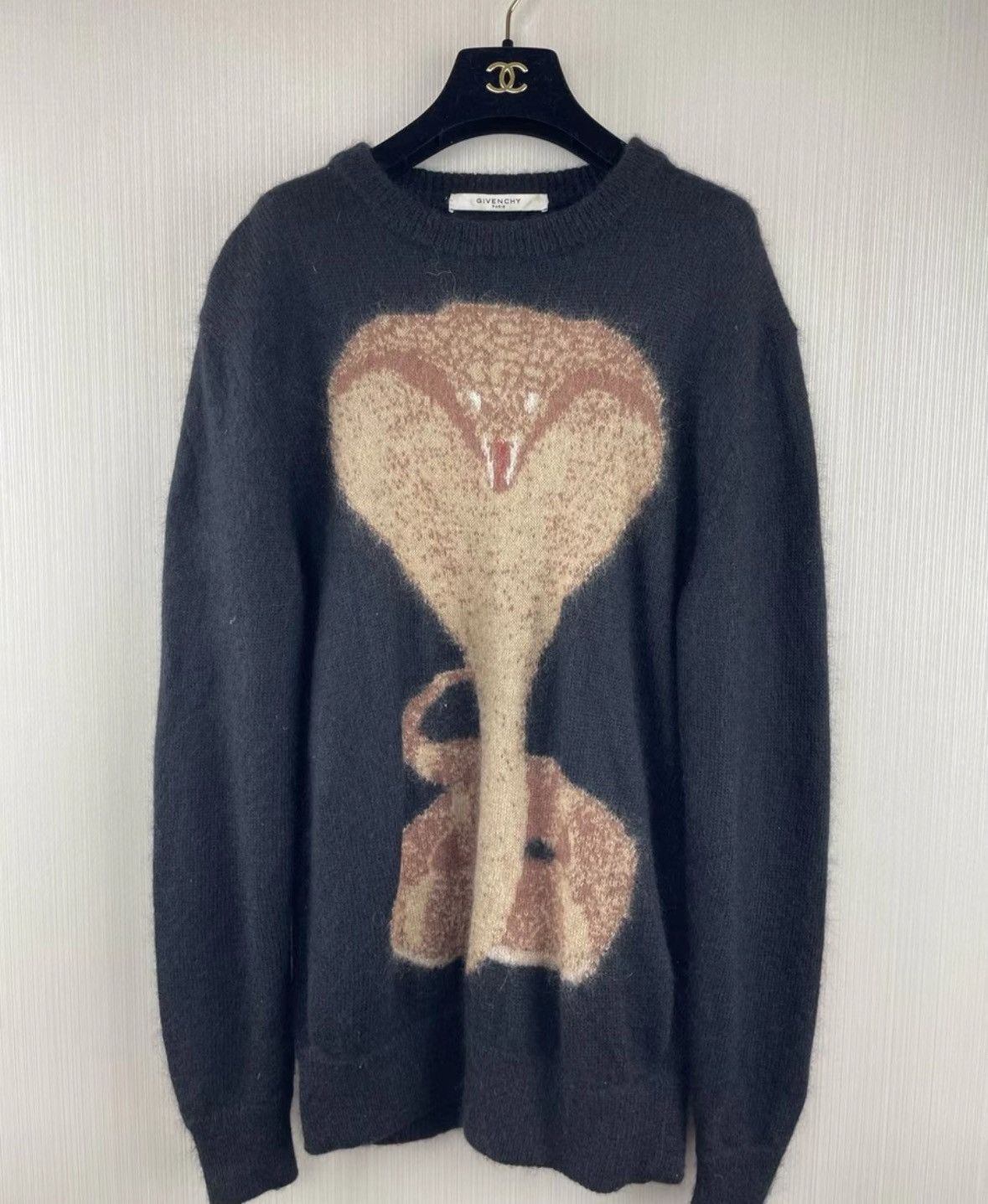 Givenchy Givenchy Patterned Long Sleeve Knit Sweater 2506-Nextarrow Size US S / EU 44-46 / 1 - 1 Thumbnail