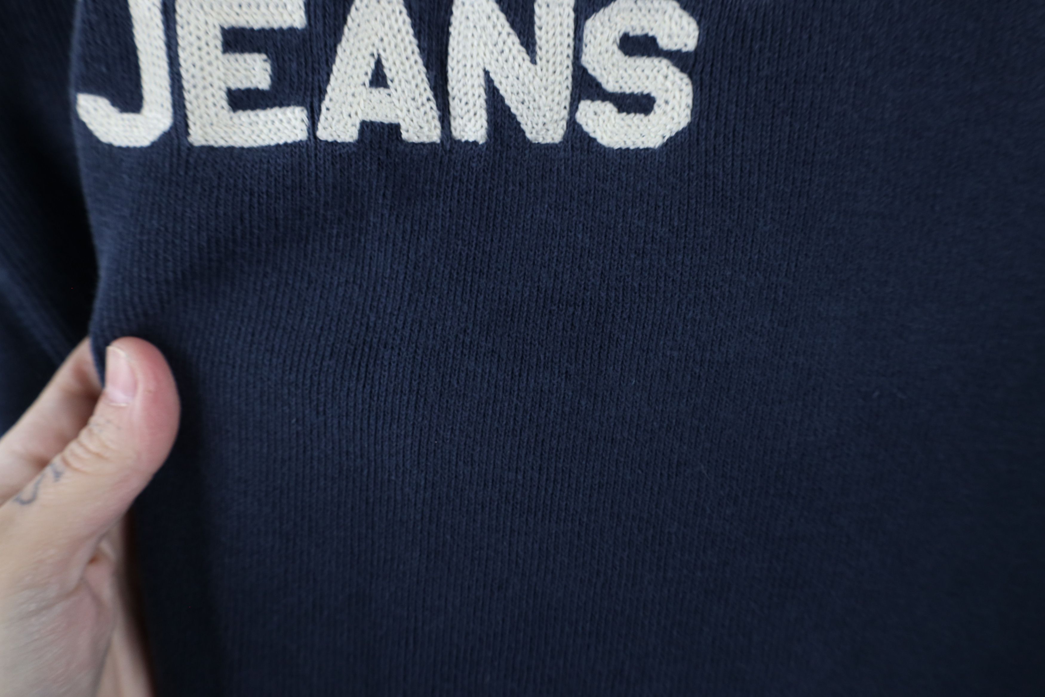 Tommy Hilfiger × Vintage Vintage 90s Tommy Hilfiger Knit Chain Stitch T-Shirt Blue Size US XXL / EU 58 / 5 - 7 Thumbnail